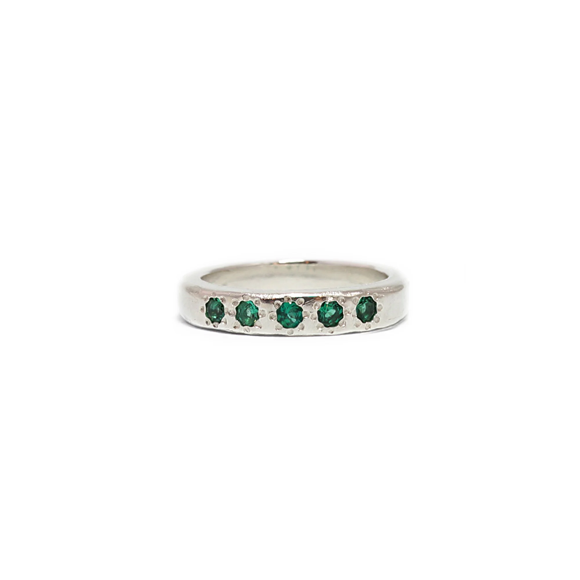 aerus-ring-silver-emerald.jpg