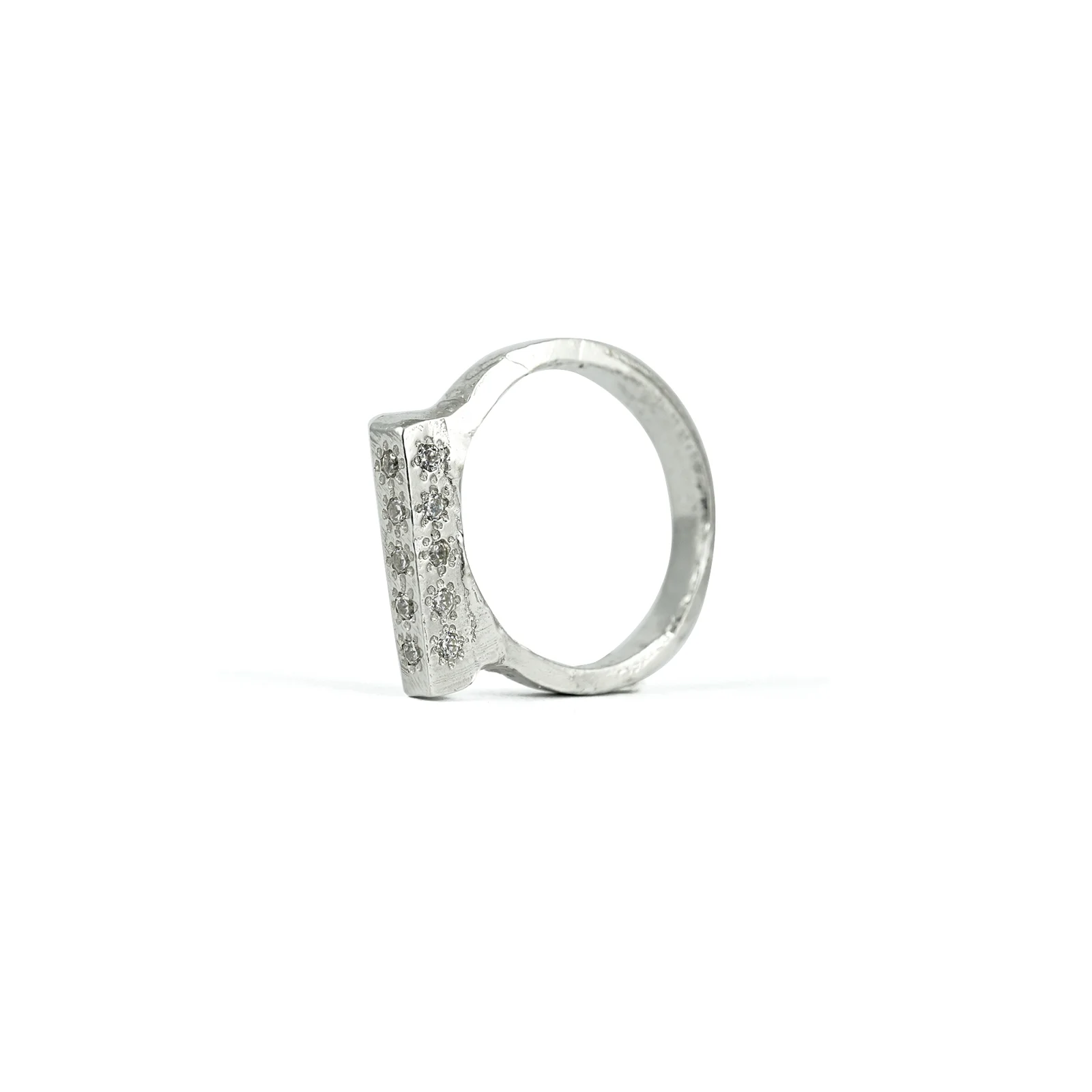 Alexandra Dodds Bedrock Gem Ring 10