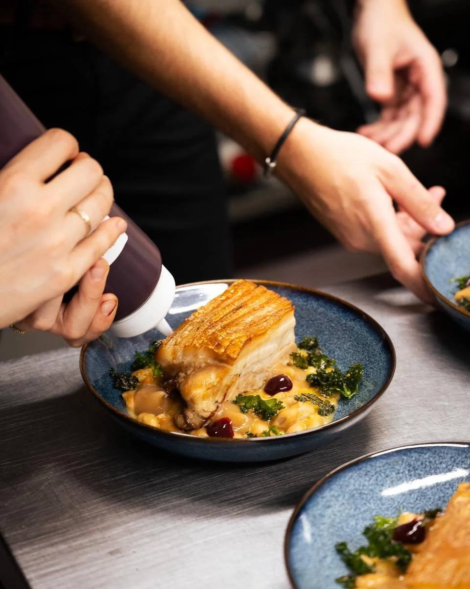 Wow what a weekend! Our chefs have been busy with back to back bistro nights this Friday and Saturday, as well as serving all of our amazing customers during regular hours! Thank you to everyone who came out over the weekend, whether for a Saturday m
