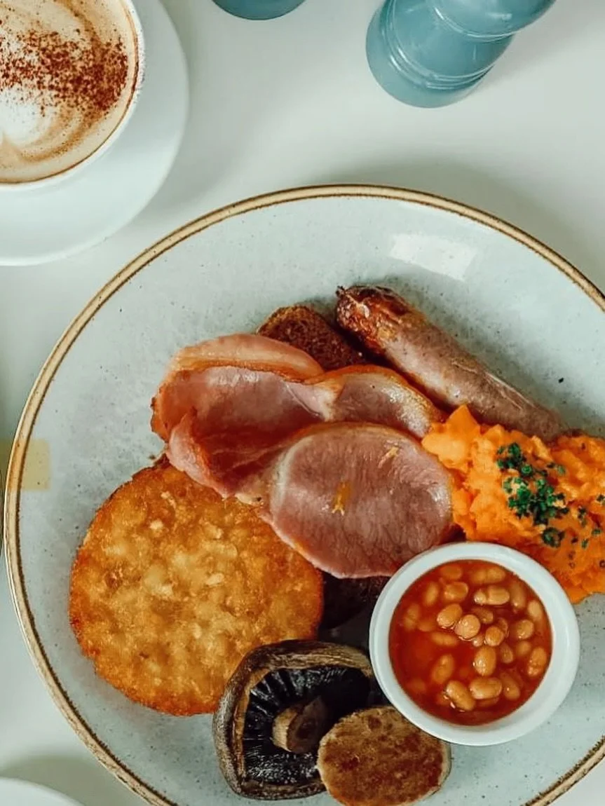 ✨ Rise &amp; Shine with us! ☀️&nbsp;
&nbsp;
We&rsquo;re so honoured that Gylly Beach Cafe has been named one of Britain&rsquo;s Best Breakfast Spots 🥐☕️&nbsp;
&nbsp;
&ldquo;A good breakfast can make you feel you&rsquo;re ready to take on anything wi