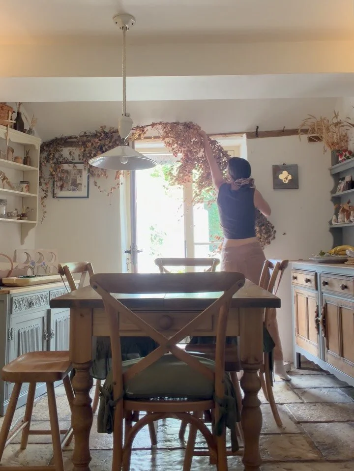 September rewind. Bringing in fresh greenery (my biennial routine, this year from @castlefarmkent) while outside, summer holds on for a bit. There&rsquo;s a heap of dried old hops in the garden, like a spectre of autumn. The kids have learnt the art 