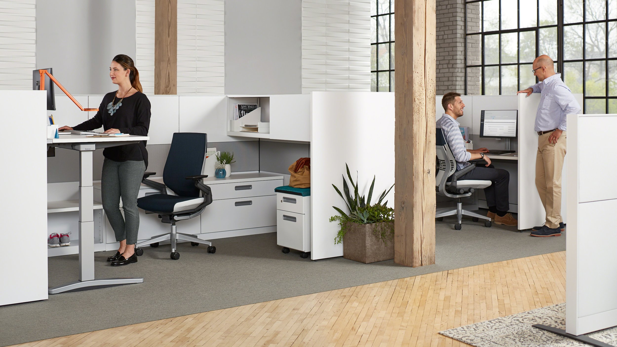 Steelcase Answer with Gesture in White