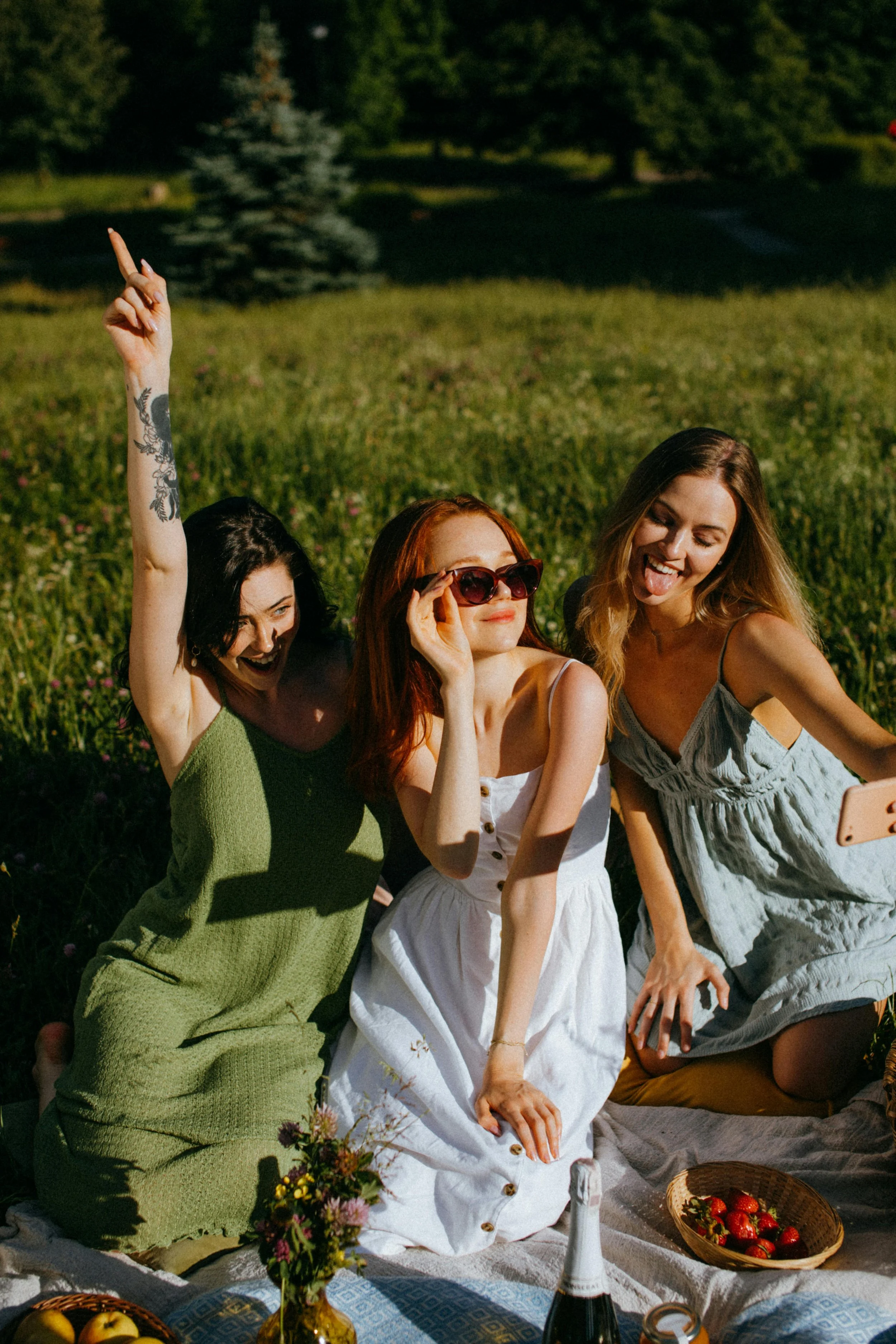 4 Types Of Friends Every Woman Should Avoid To Keep Her Peace