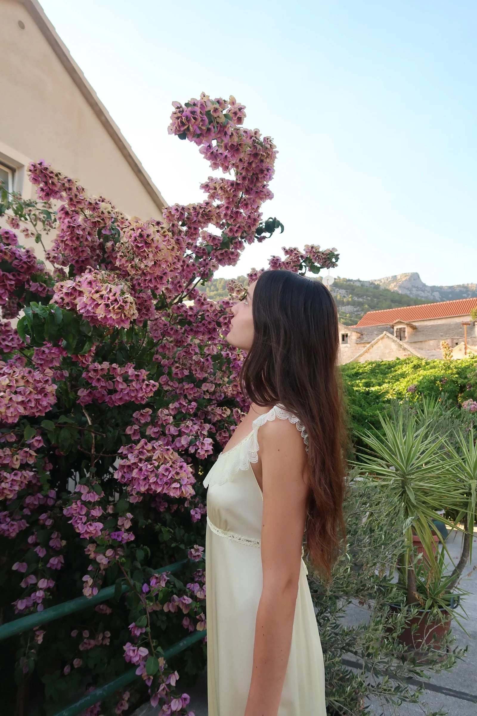 Soft Girl Spring Wardrobe: 5 Elegant Outfits Essentials You Need