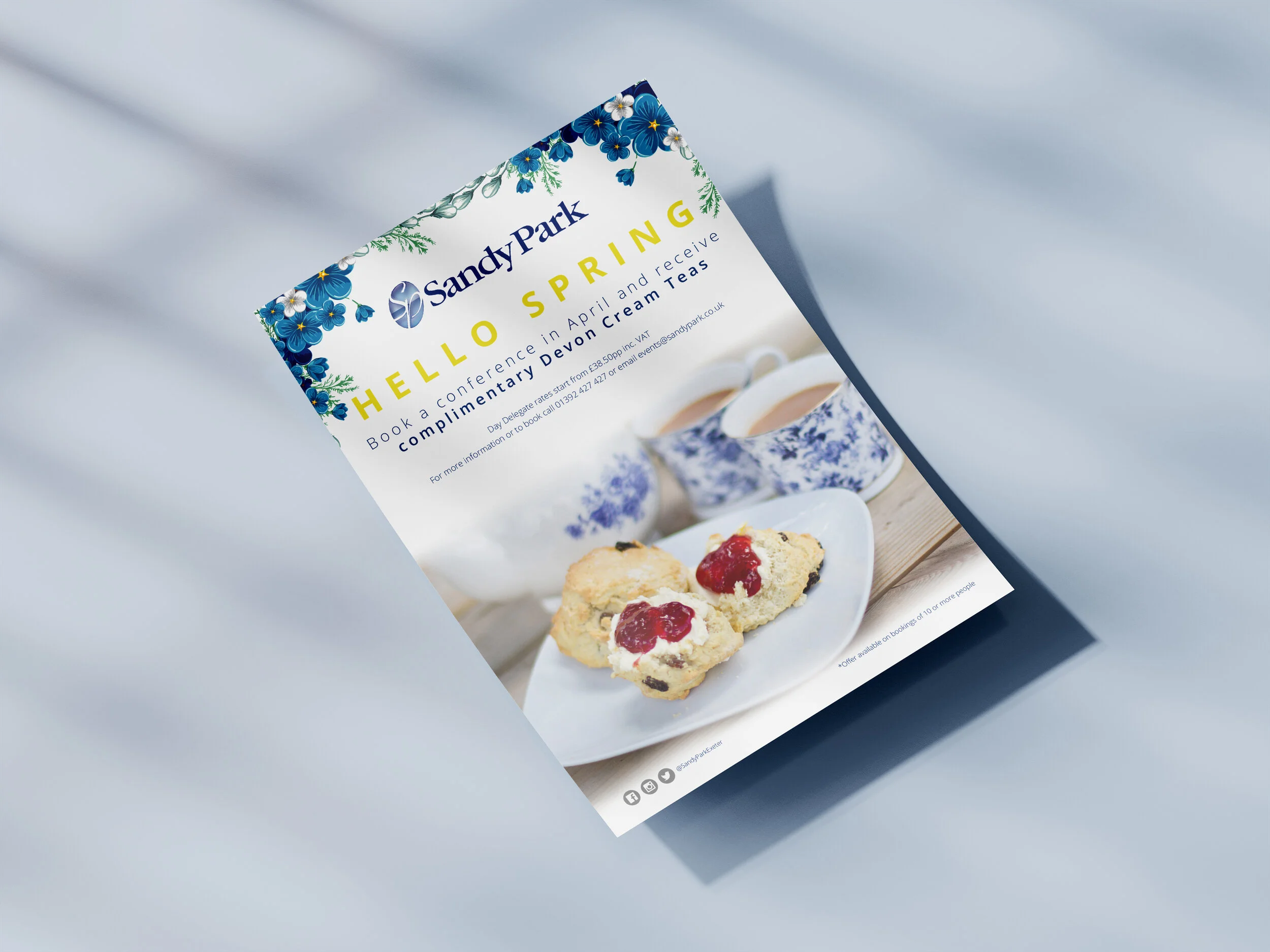 A5_Leaflet_Mockup_442.jpg