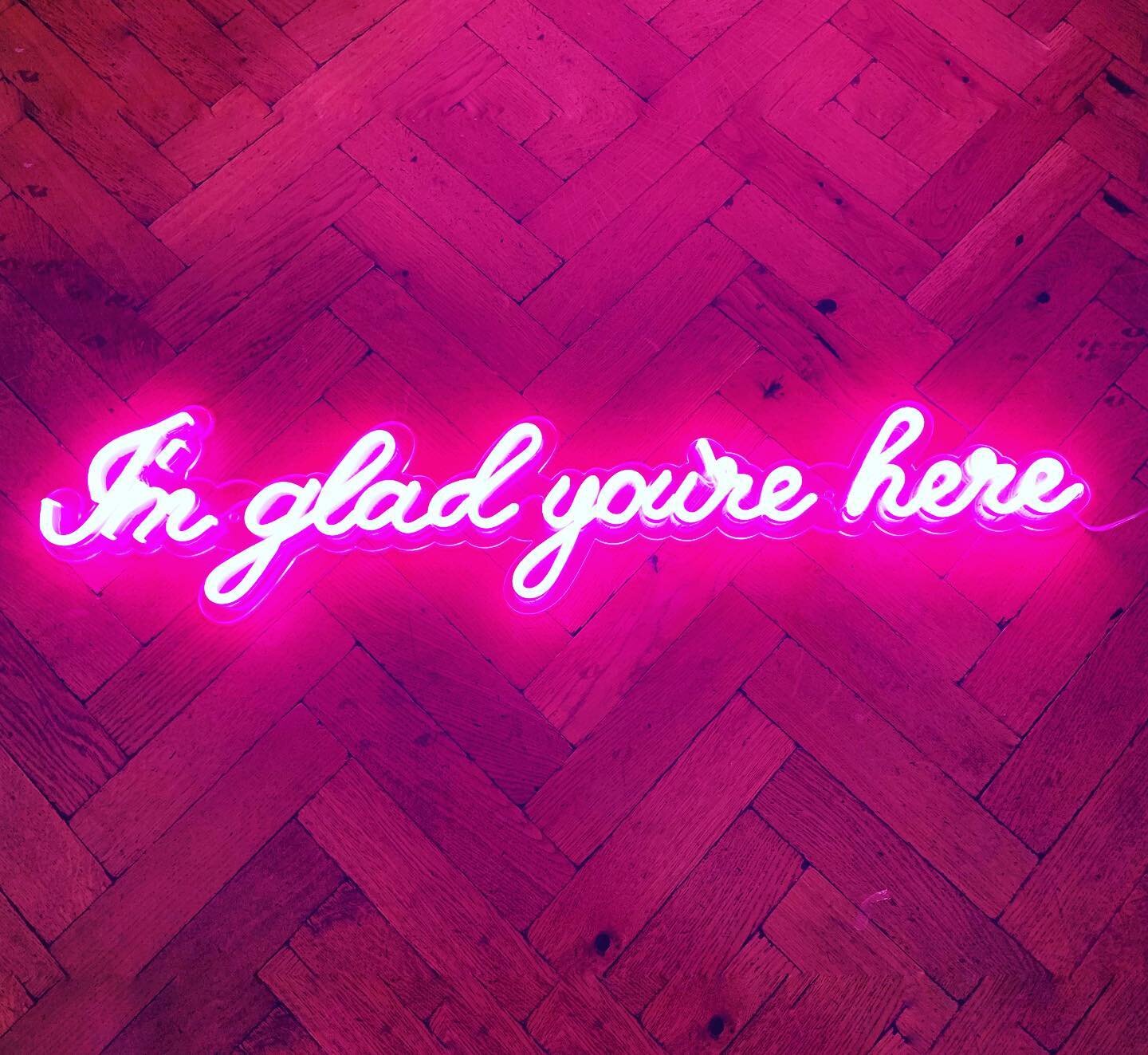 #imgladyourehere #grateful #ledneon #ledneonsigns #pink #pinkneon #goodvibes