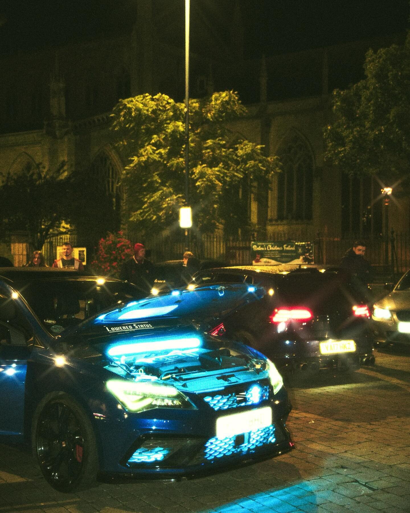 Trying out a new vibe at @loweredstatusuk static at the pump, we vibing with these or nah?

If I didn&rsquo;t tag a car owner let me know in the comments!

Photos where taken with the @prismlensfx Nostalgia Filter, check out this filter and many more
