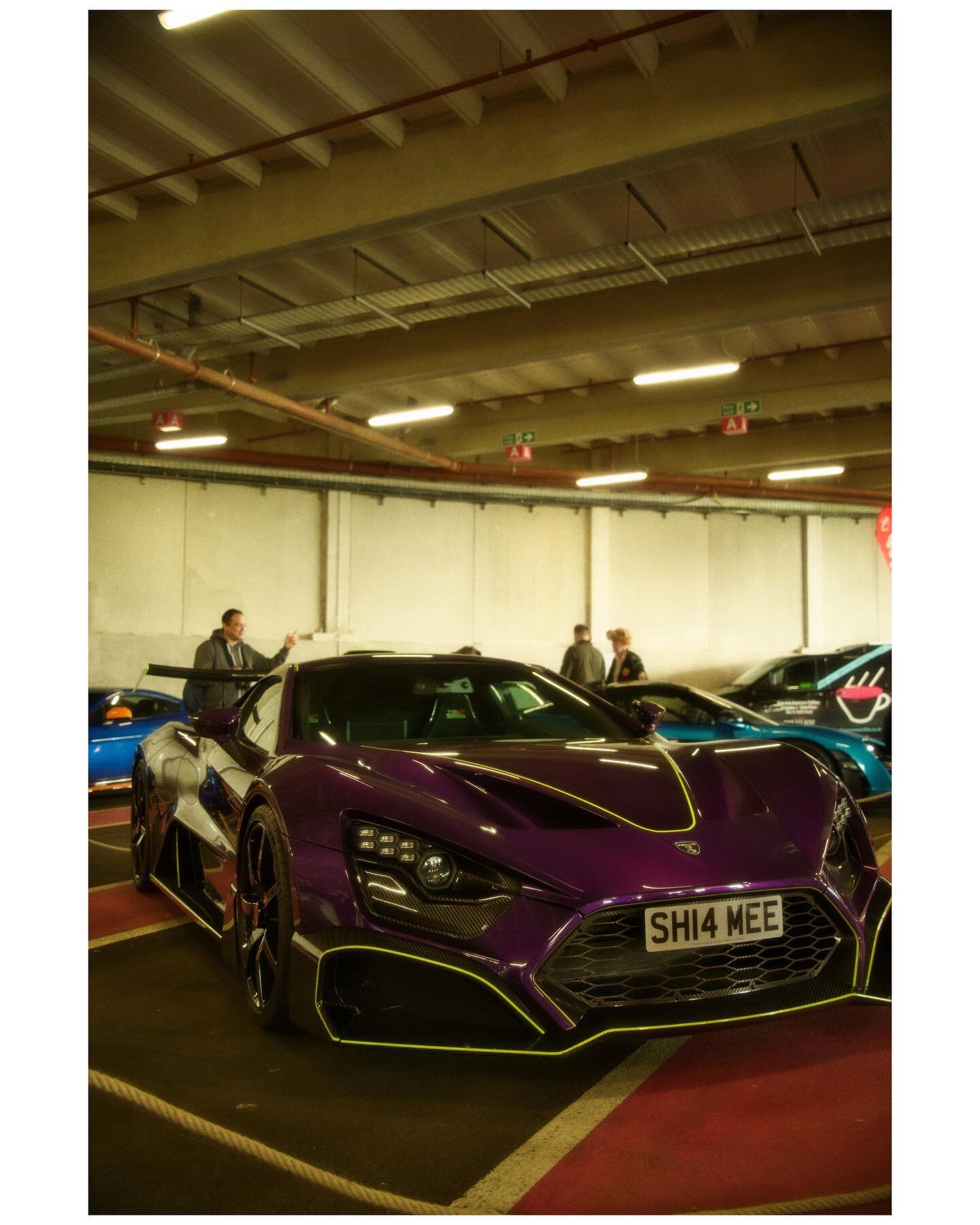 Some photos I took of @shmee150 cars at the @petrolheadonism.club underground car meet!

Photos where taken with the @prismlensfx Nostalgia Filter, check out this filter and many more in the link in my bio and use code: PRIMEFILMSSTUDIO at checkout! 