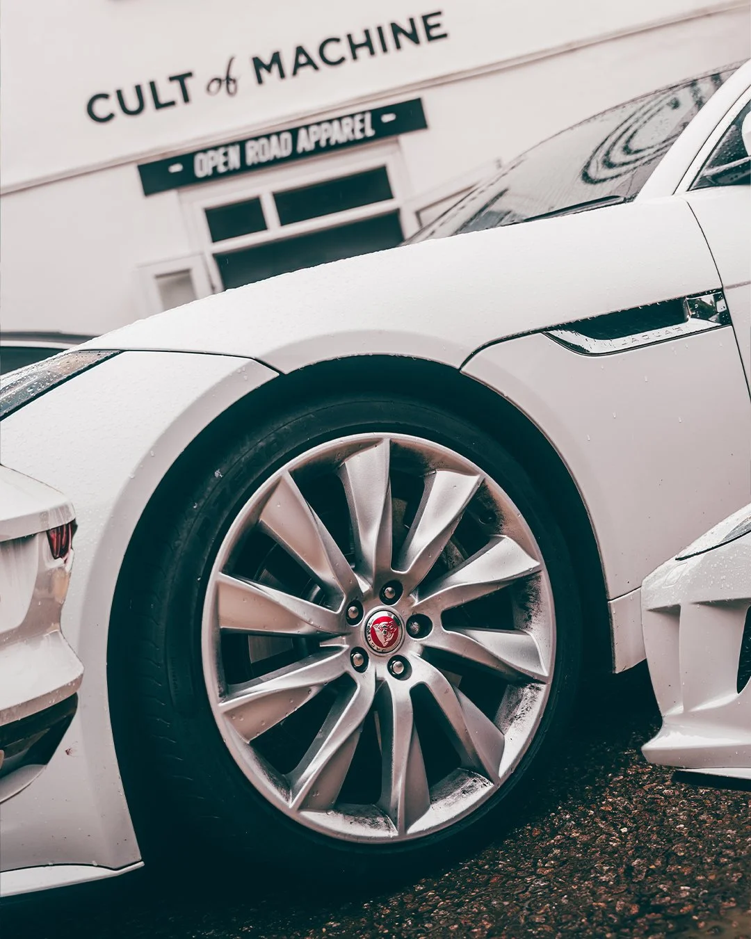 fredmadethis_-and-Mate-F-Type_10.jpg
