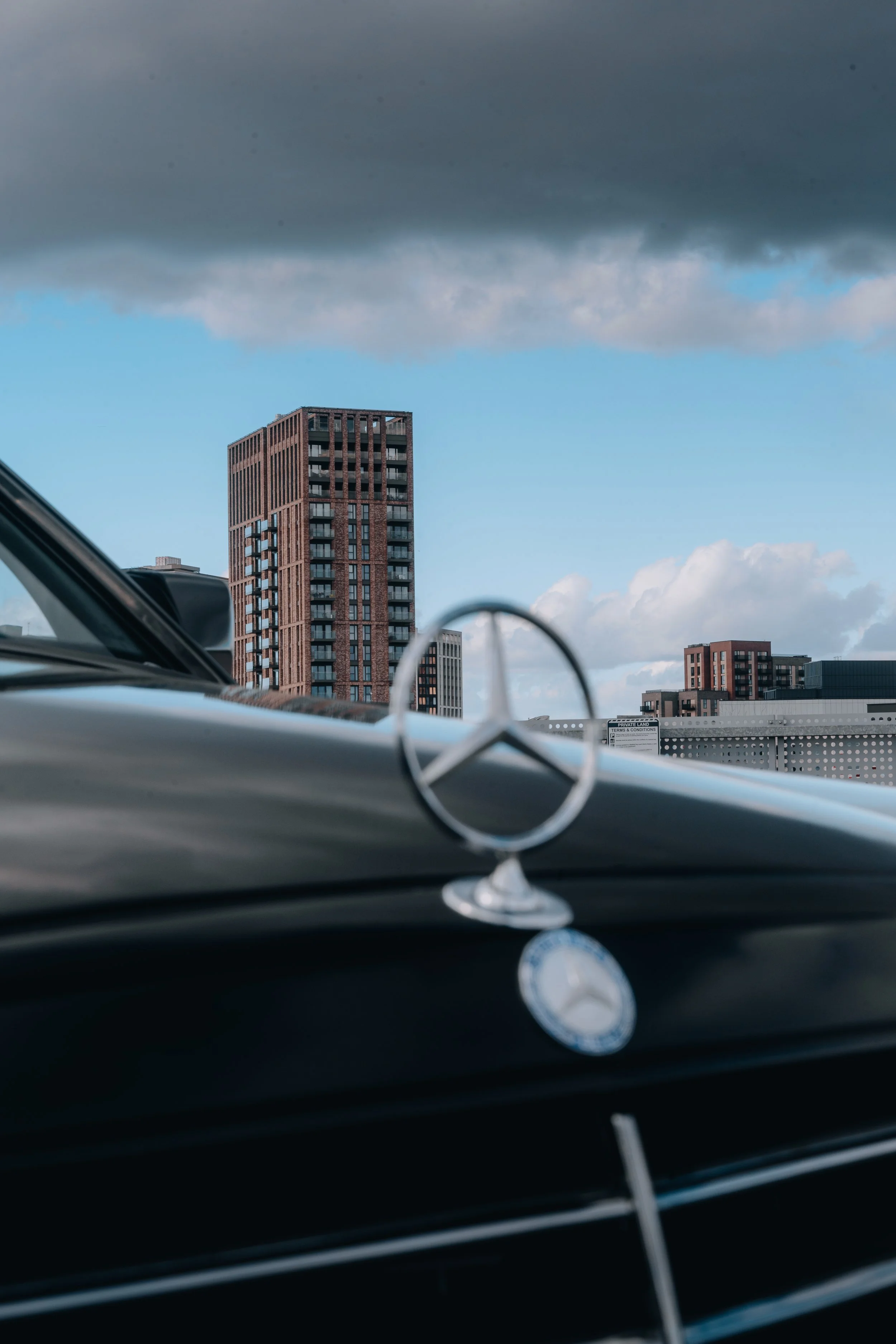 Sam 190E at Pink Car Park (@PrimeFilmsStudio)-2.jpg