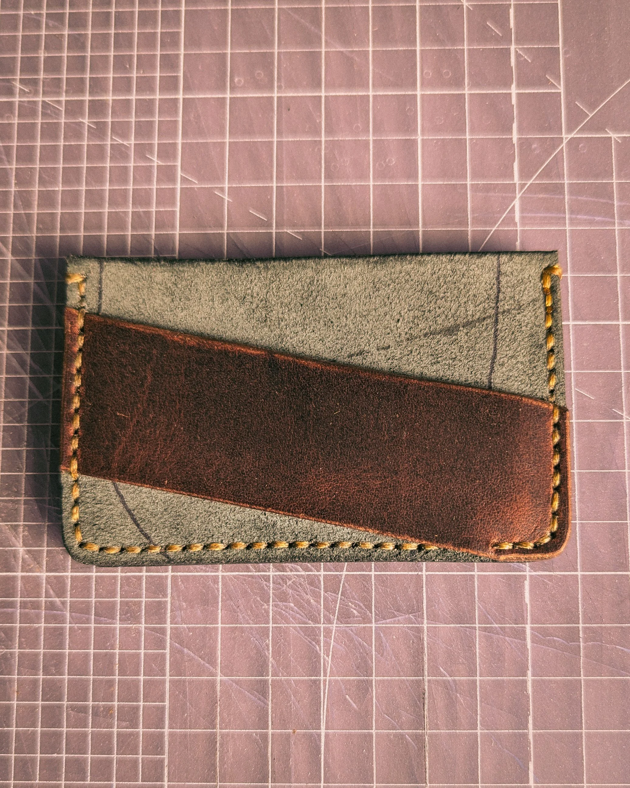 Brown/Blue Back