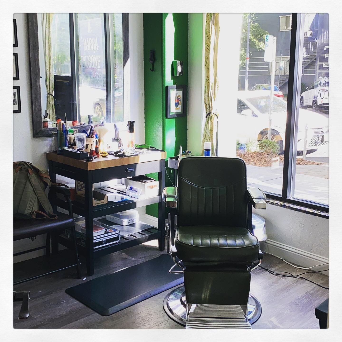 Good morning shop! Few last minute cancellations today so reach out if you need to get chopped!!
#dontforgetyourmask #happysaturday #barbershop #sacramento #sacramentobarber
