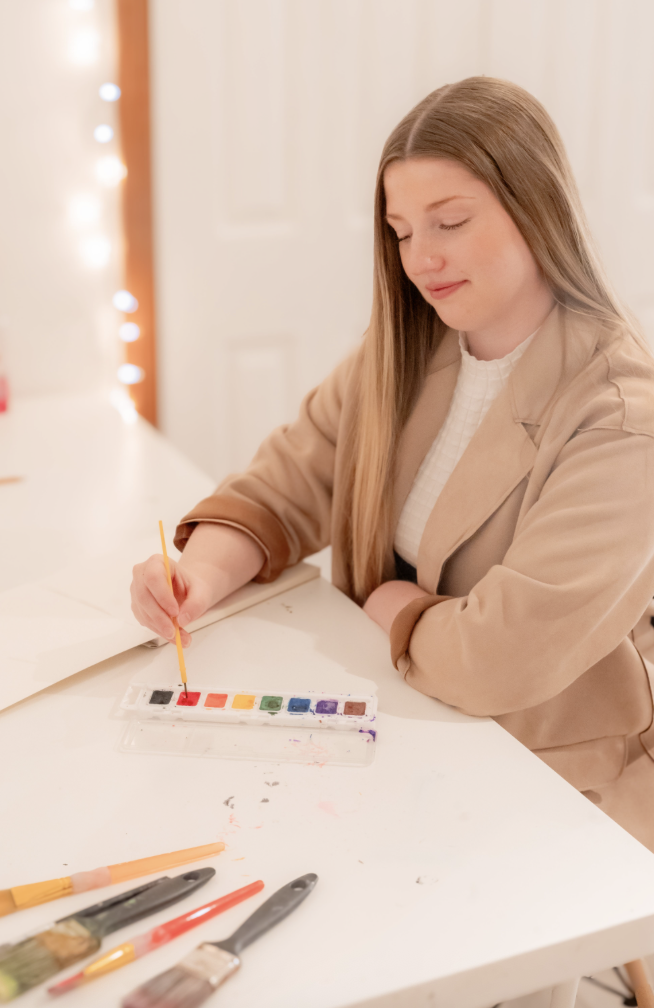 Hannah Keifer, LPC Art Therapy