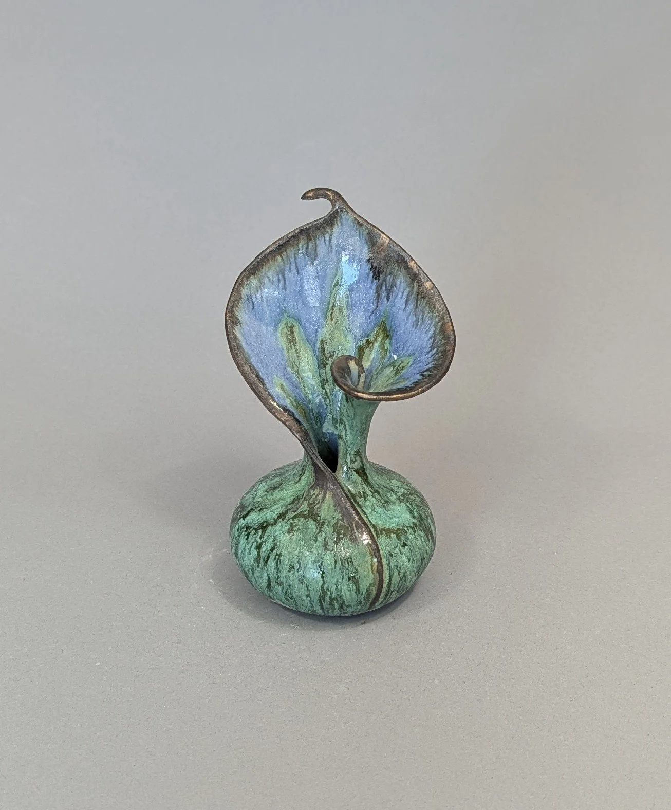 Calla Lily vase 6.25"ht x 3.75"w x 3.5" d