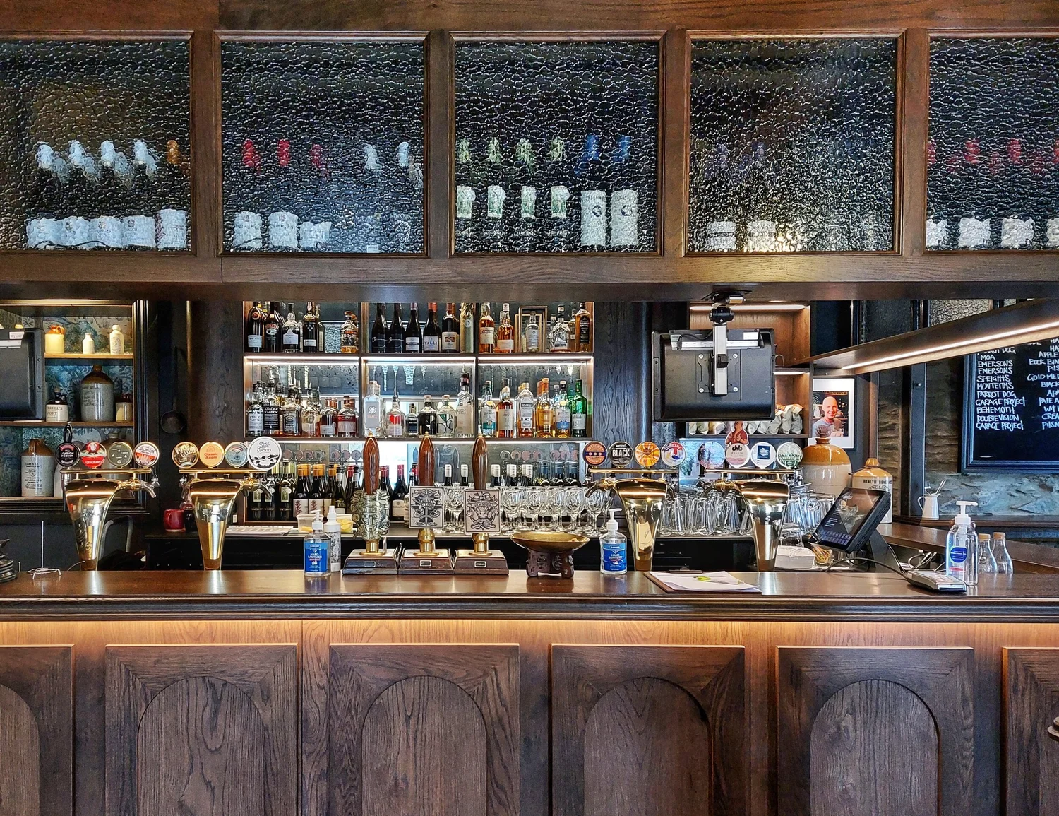 Beer, Wine and Drinks — The Fork And Tap