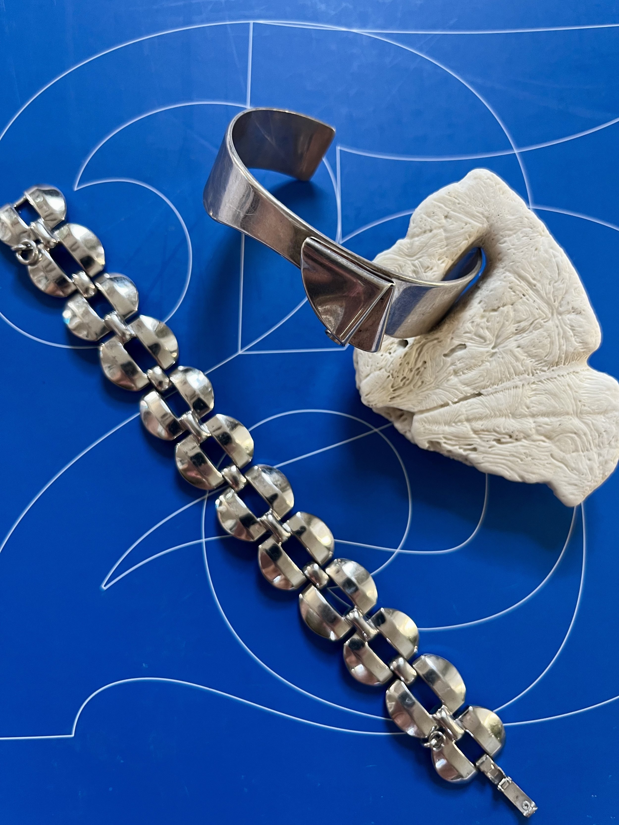 VintageSterlingSilverFanCuff1.jpg