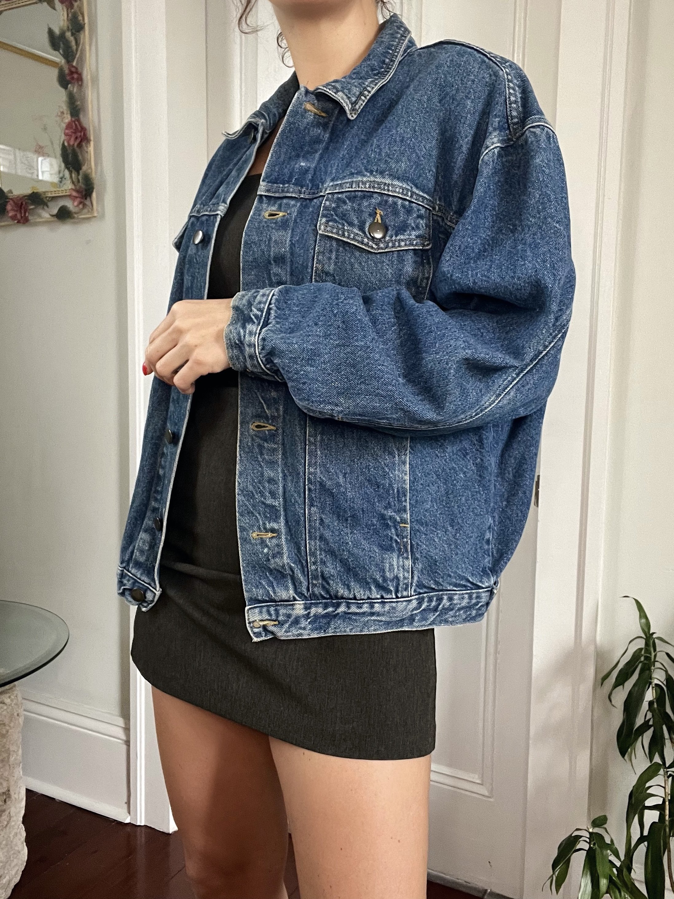 VintageUnisexPerfectOversizedDenimJacket5.jpg