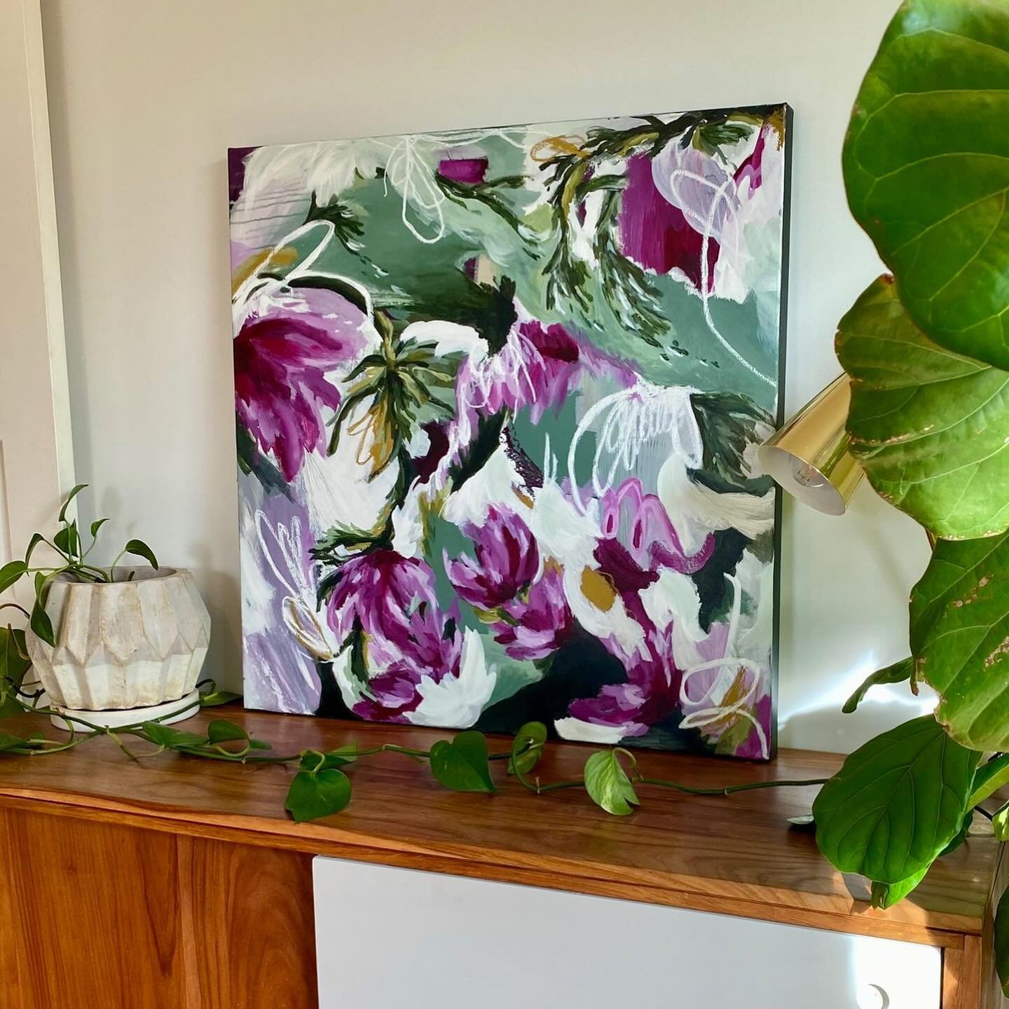 &lsquo;BLOOM&rsquo;- part of my Flourish series is ON SALE NOW with free shipping Australia wide! 🌸 

#melbourneartist #abstractart #melbourne #botanicalart #botanicalpainting #interiordesign #interiordecorating #melbourneart #originalart #australia
