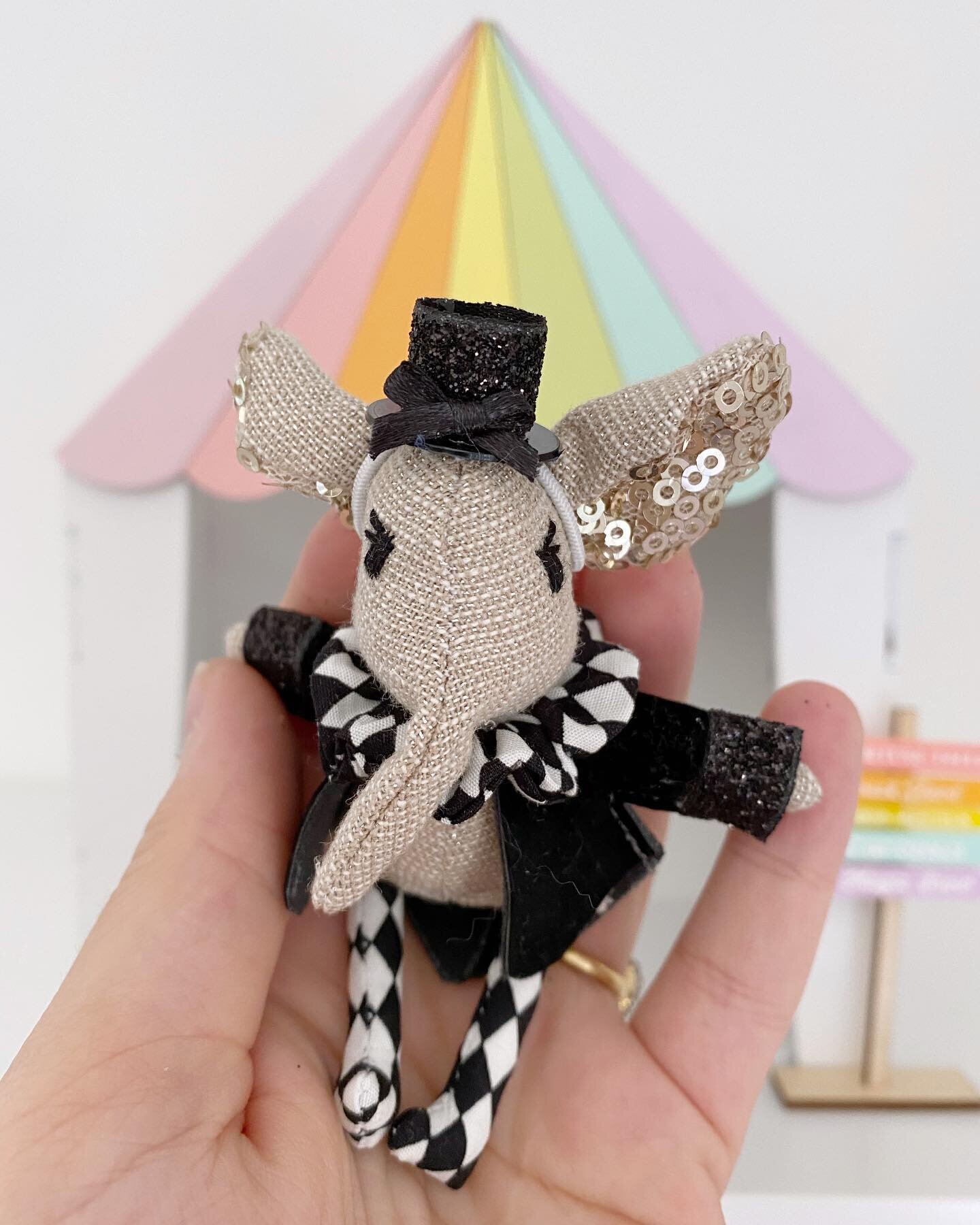 Ringmaster ready for the tiniest circus ever 🥰🎪✨ obsessed with their black velvet tail coats and sparkly top hats! Hope you love them as much as I love making them - you&rsquo;ll find them in the shop with the rest of the circus collection July 1st