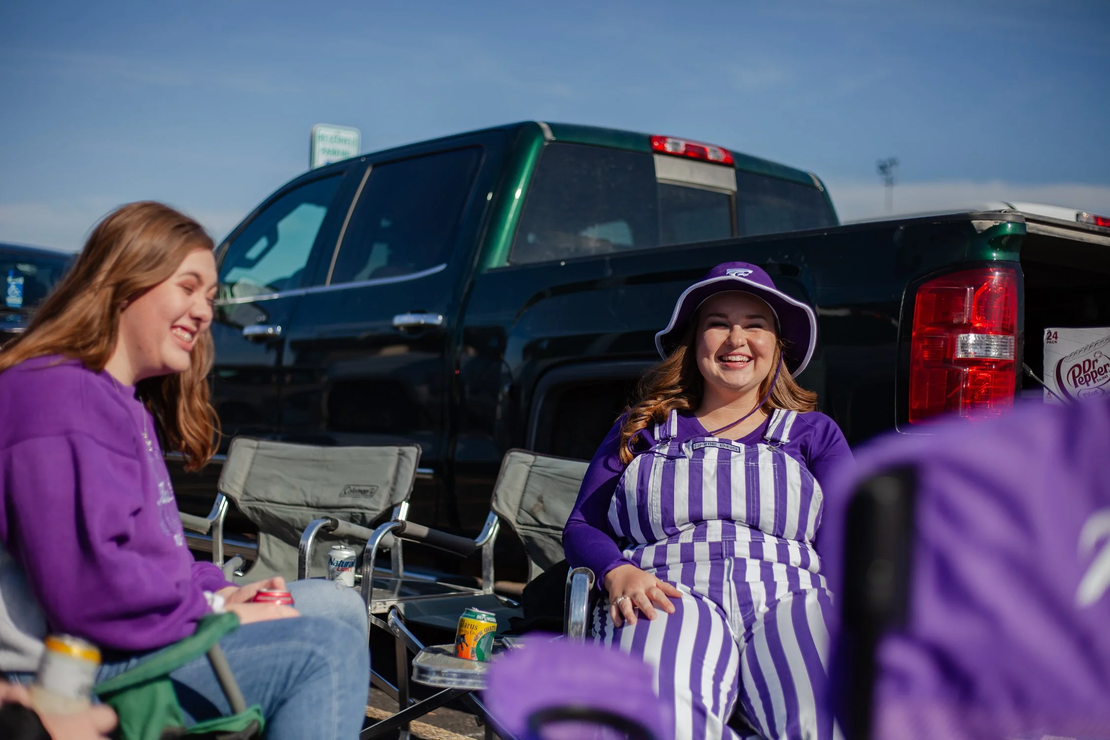as-you-are-senior-portrait-kansas-state-football-tailgate-030.jpg
