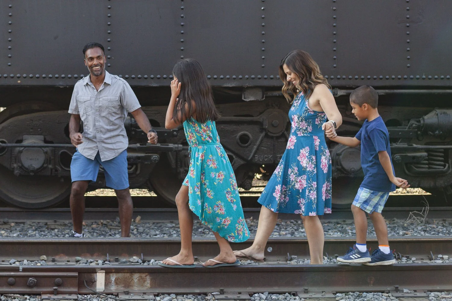 20201004_Virassammy Family Old Sacramento_24.jpg