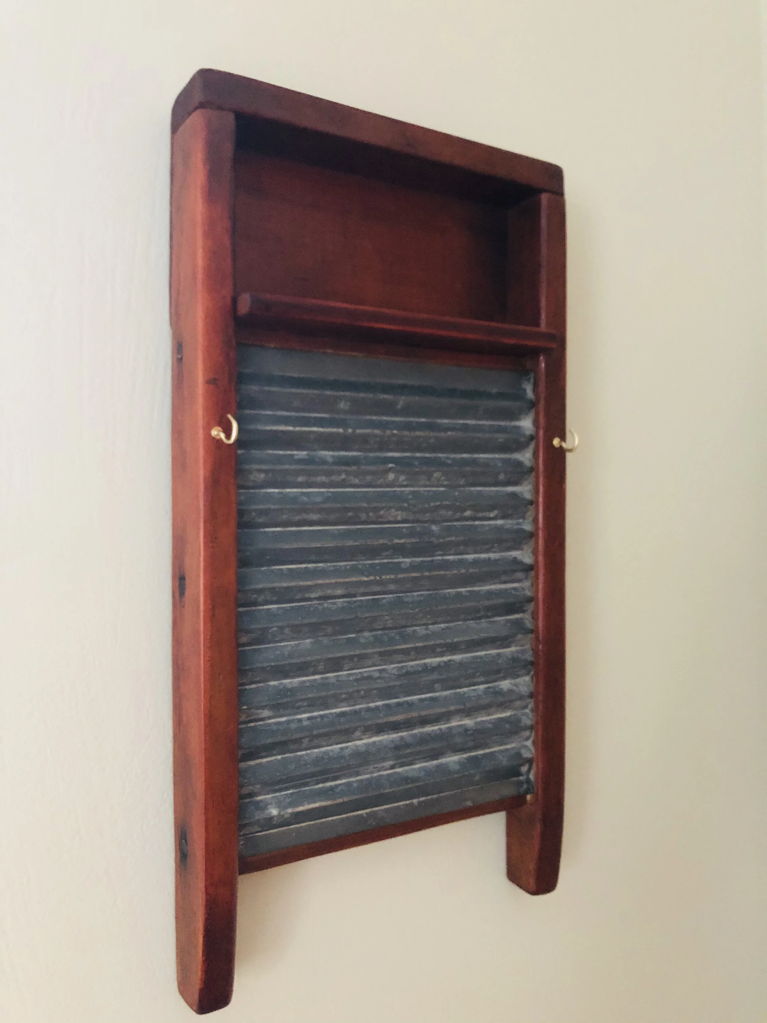 Small Washboard Shelf
