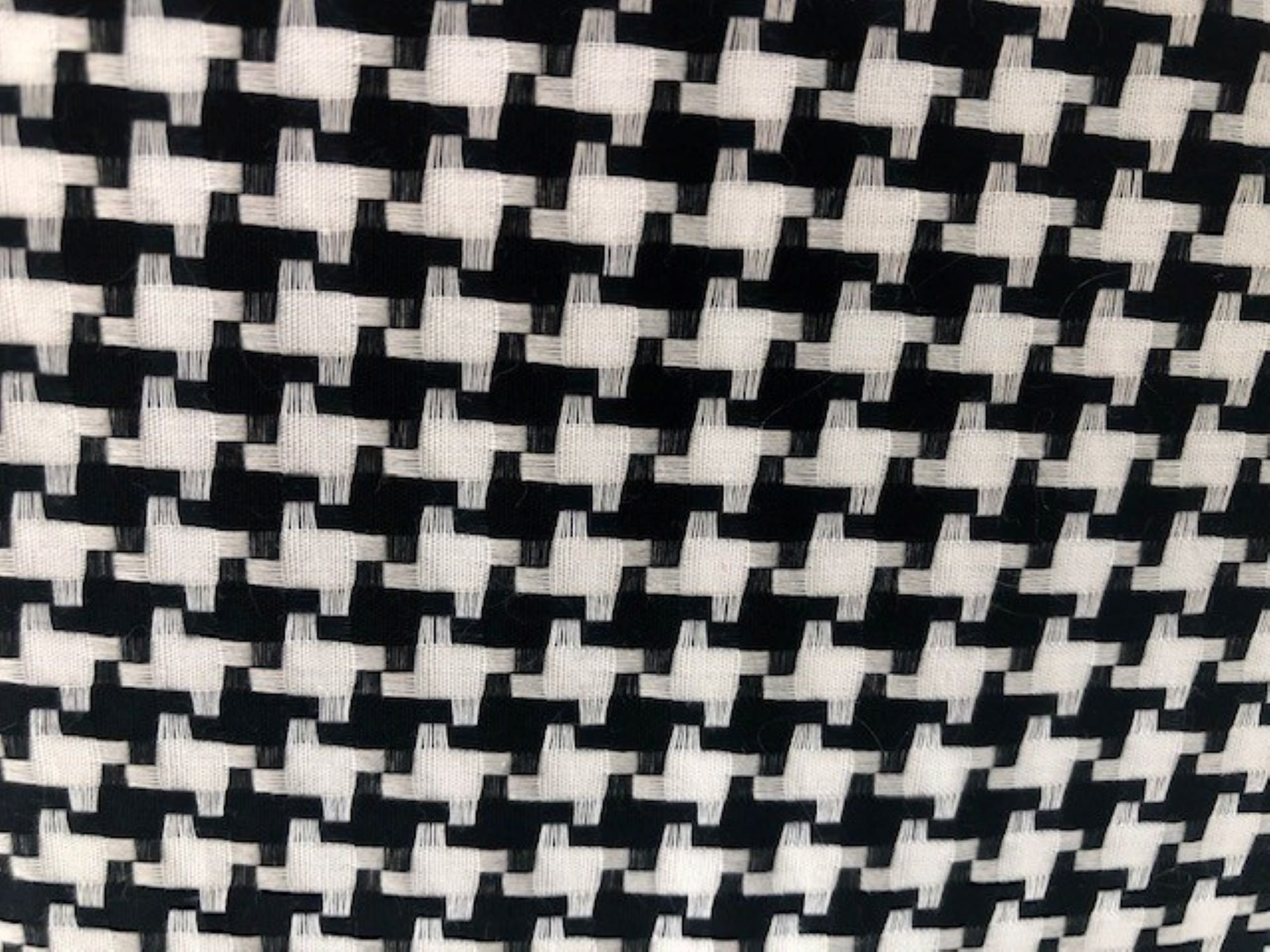 HoundstoothDetail2.jpeg
