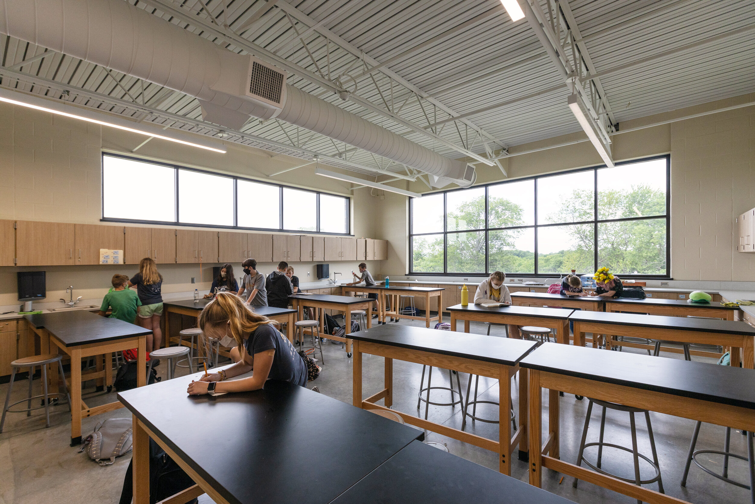 2021_BasehorLinwoodMS-15_web_2500px.jpg