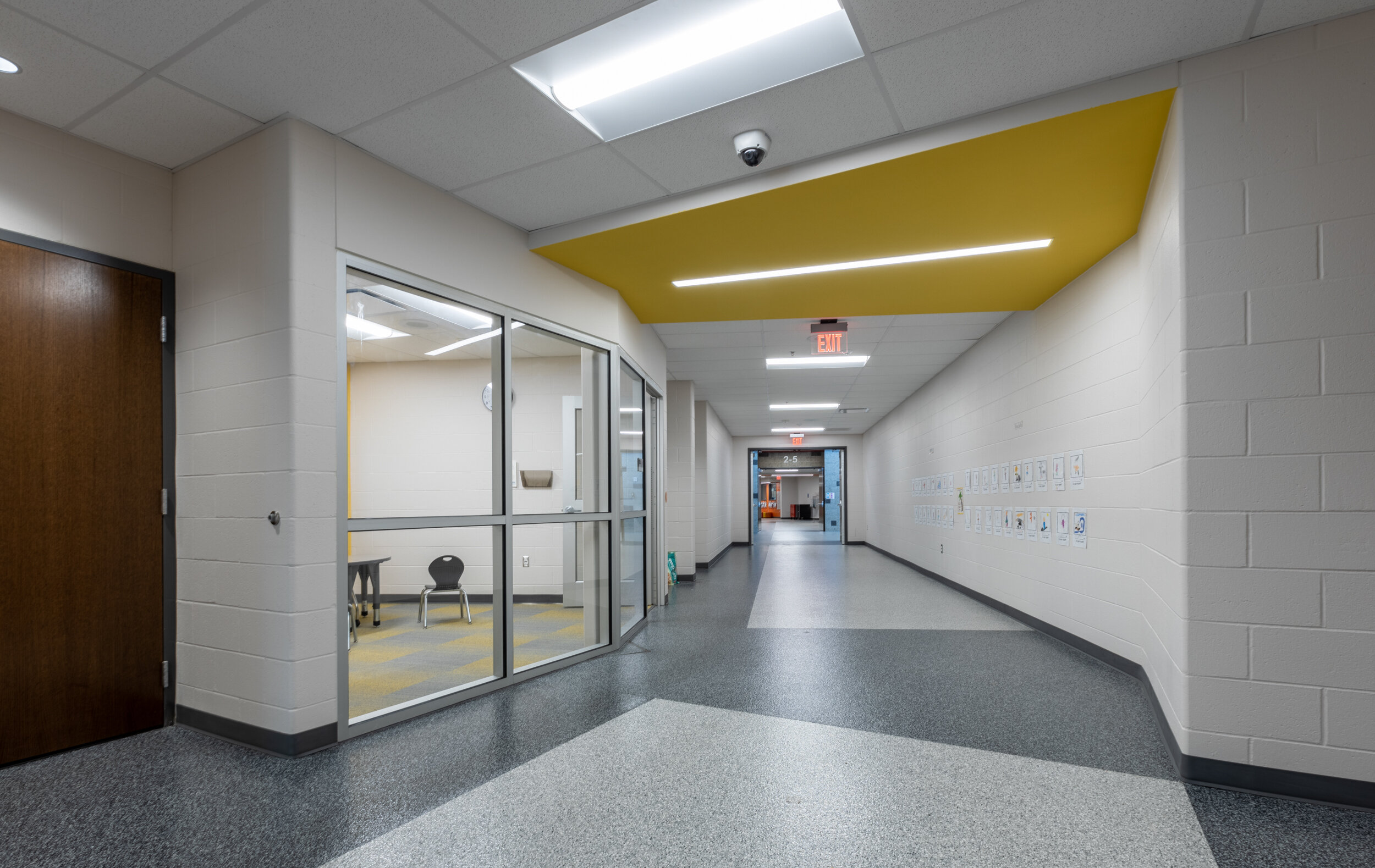 21_HTK_GrayHawkElementary_Hall_6.jpg