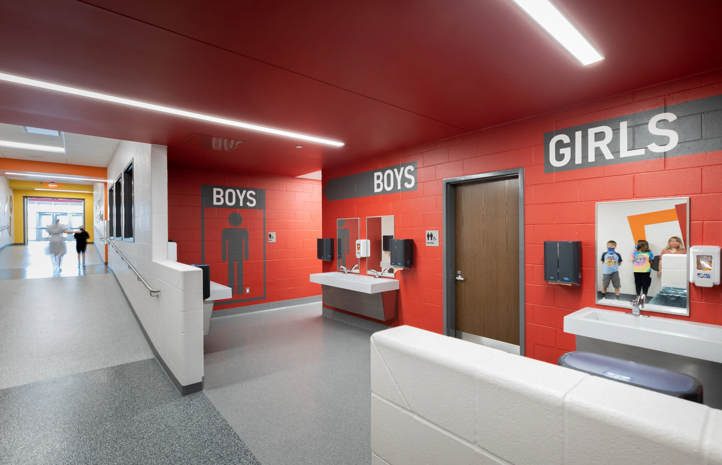 21_HTK_GrayHawkElementary_Restrooms_3.jpg