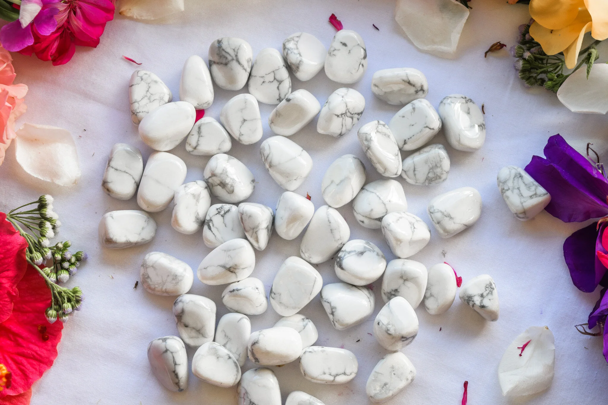 White Howlite (3).jpg