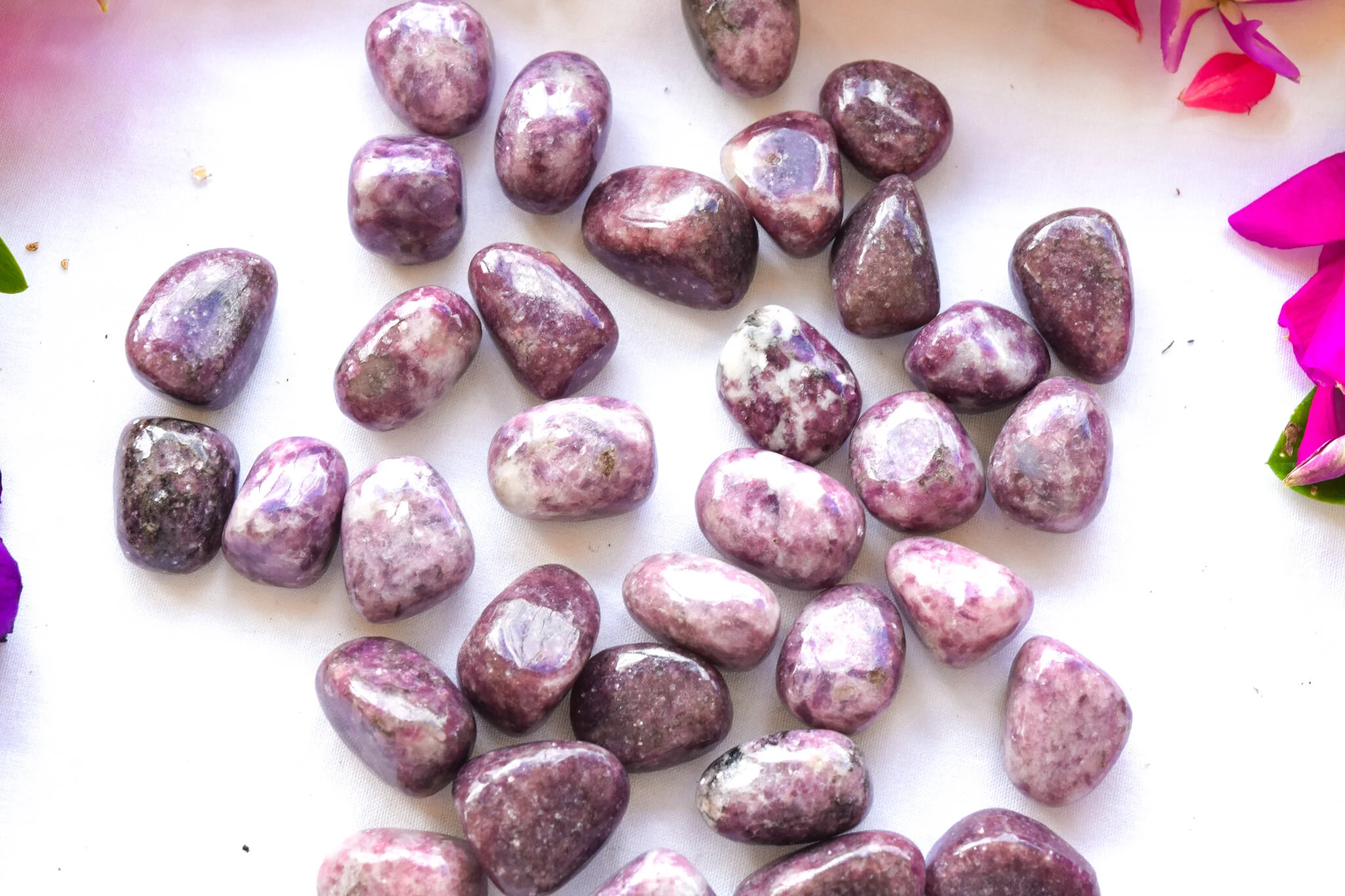 Lepidolite (2).jpg