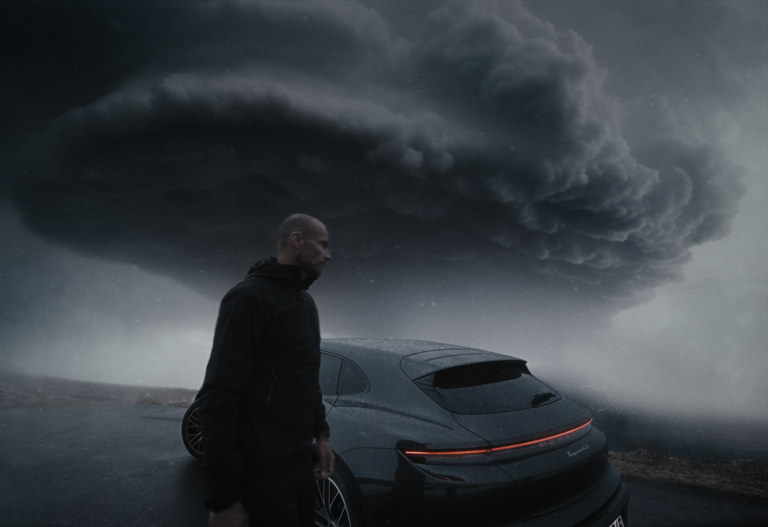 Porsche Design Screenshots_1.png