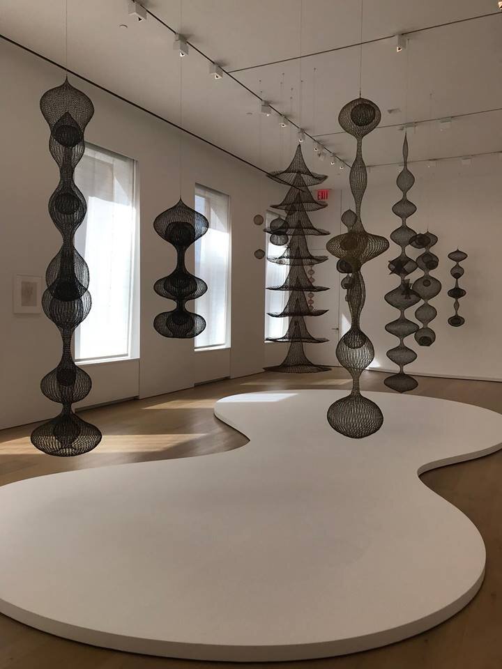 Various_works_by_Ruth_Asawa_at_the_David_Zwirner_gallery_in_NYC.jpg