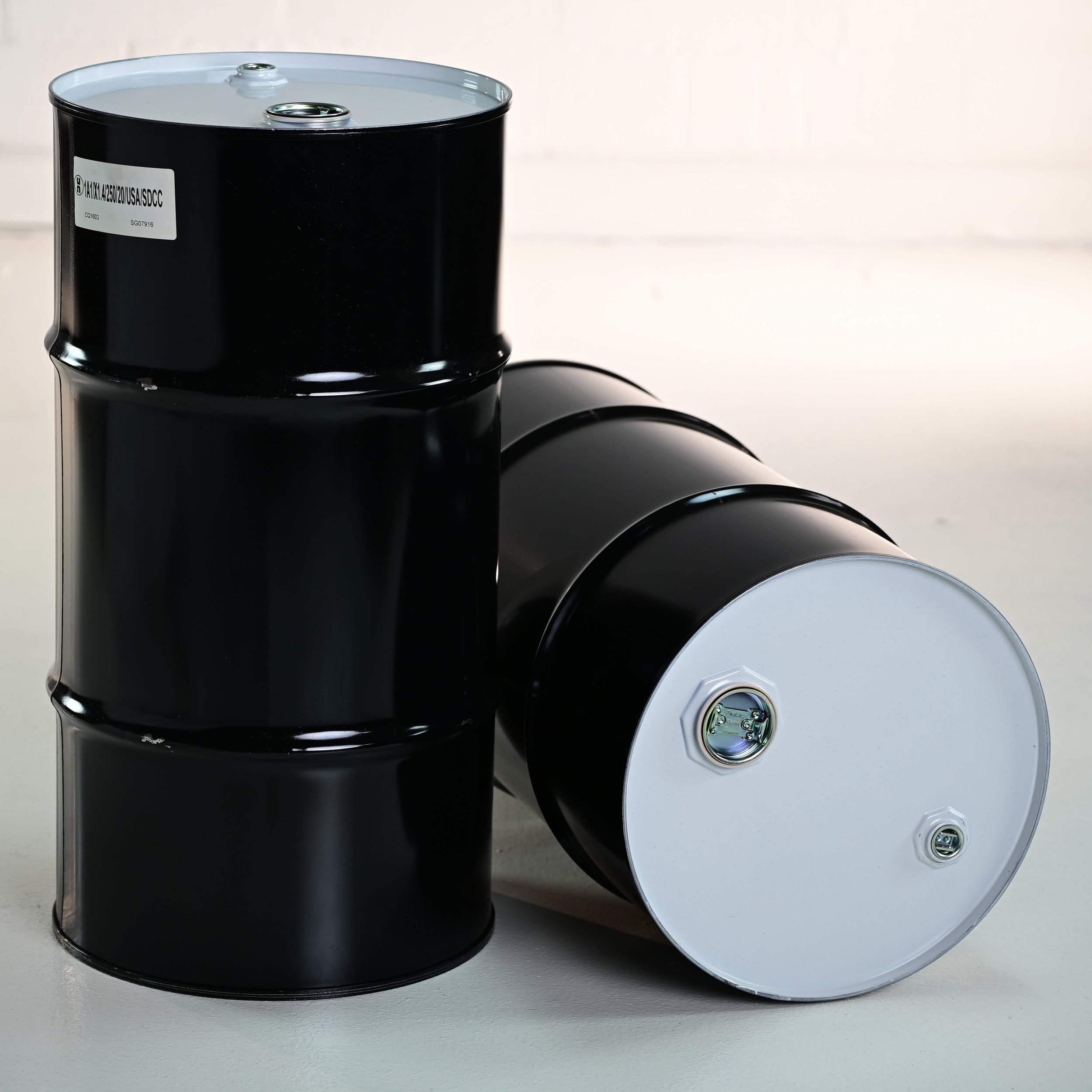 16 Gal. Carbon Steel Drum - Tight Head