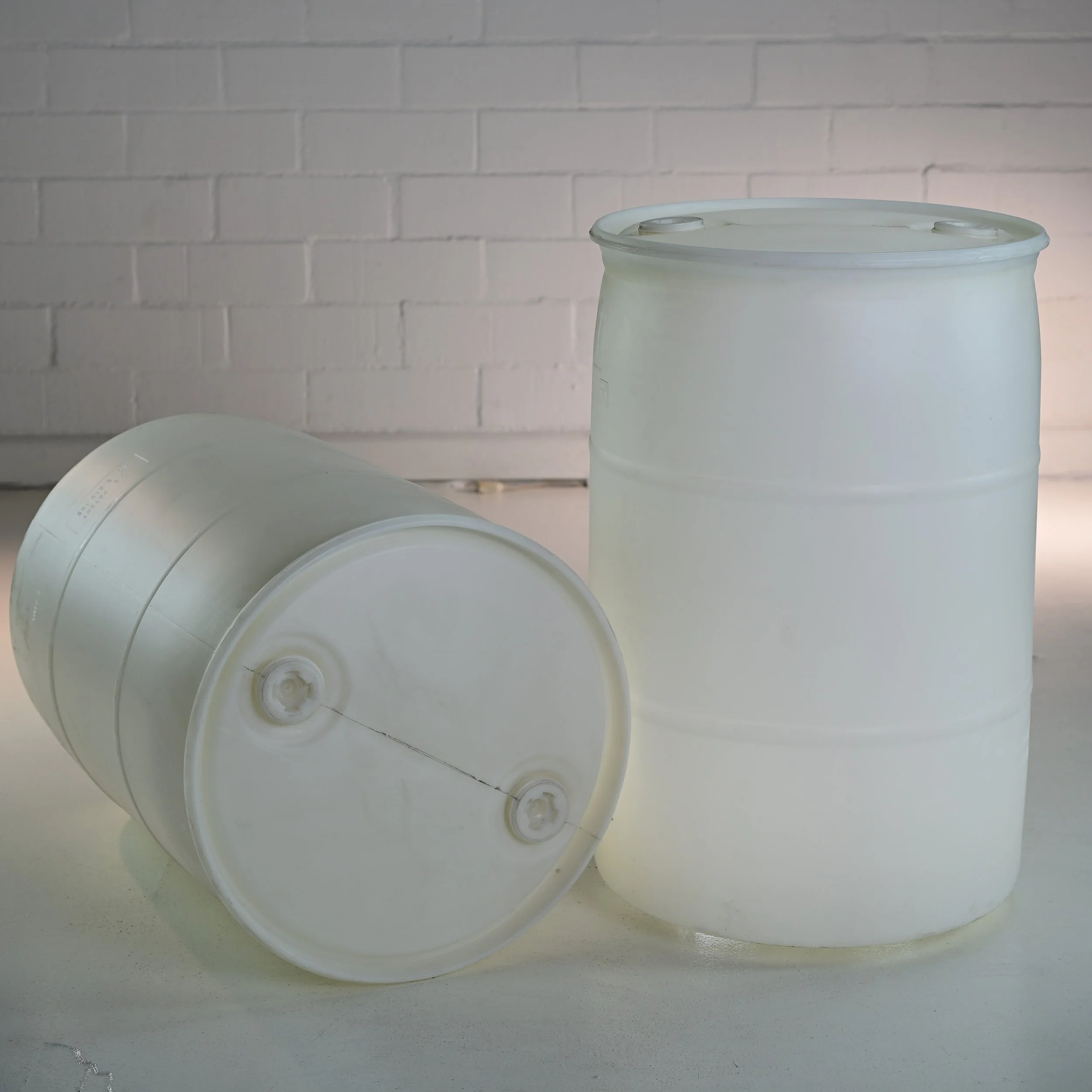 30 and 55 gallon natural clear tight head poly drums UN certified — Los Angeles California