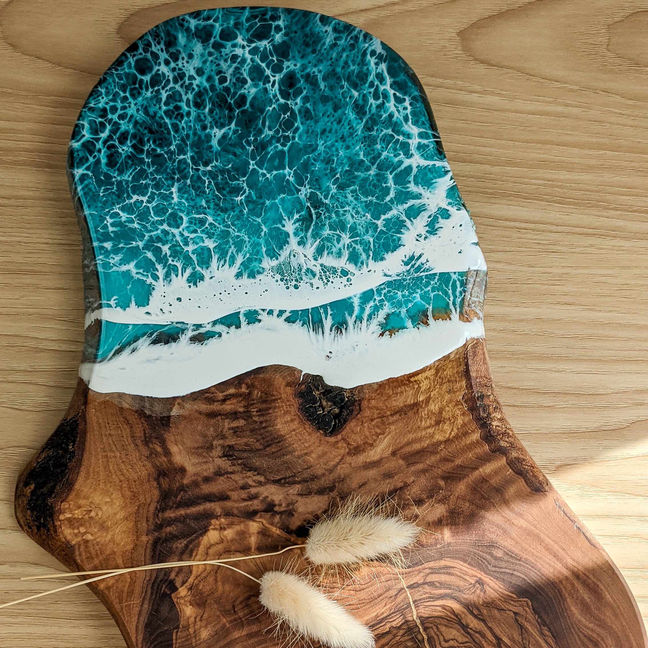 01 Tides of Teal Resin Chopping Board.jpg