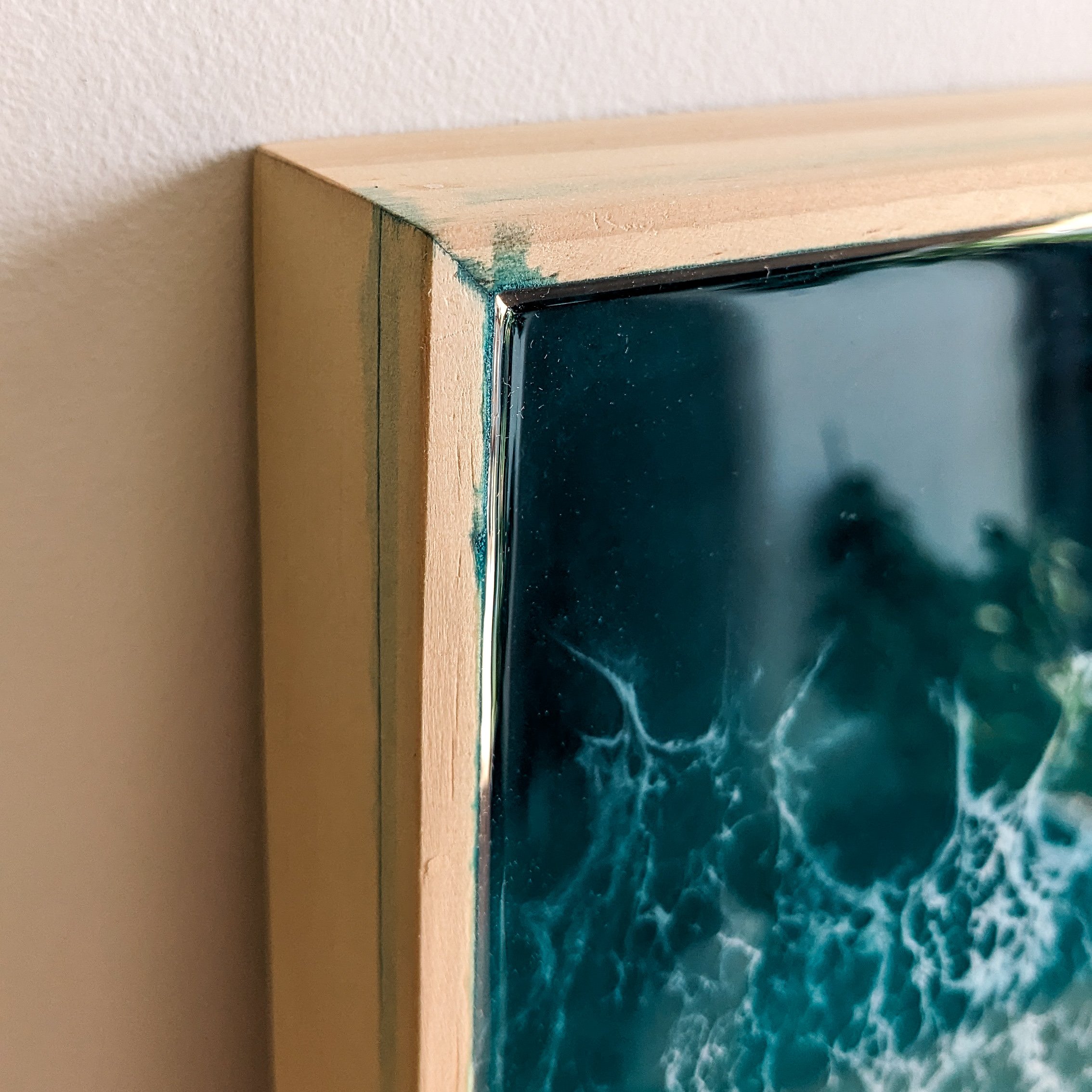 Resin Ocean Artwork 21.5.jpg