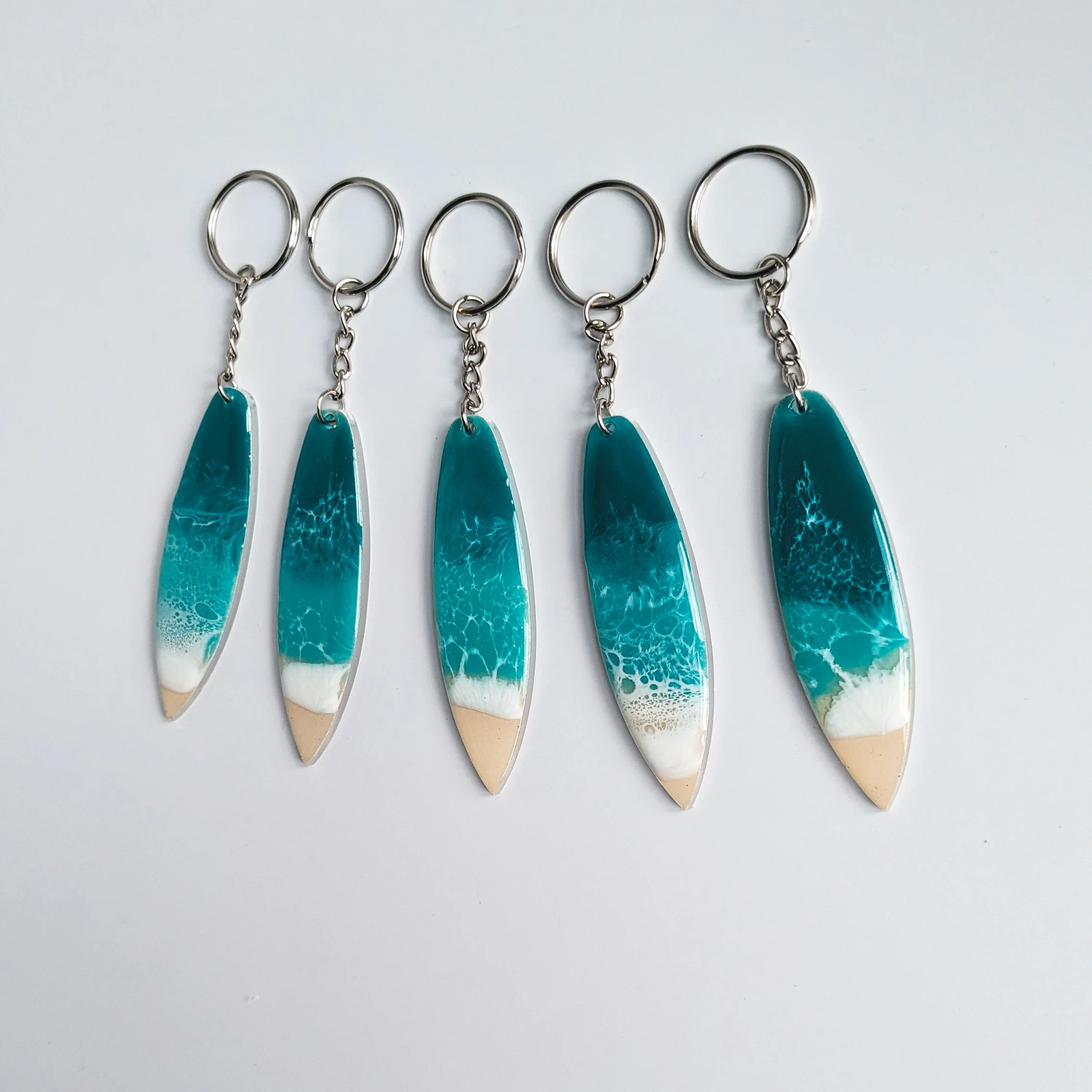 Resin Ocean Surfboard Keyring — Tides of Teal