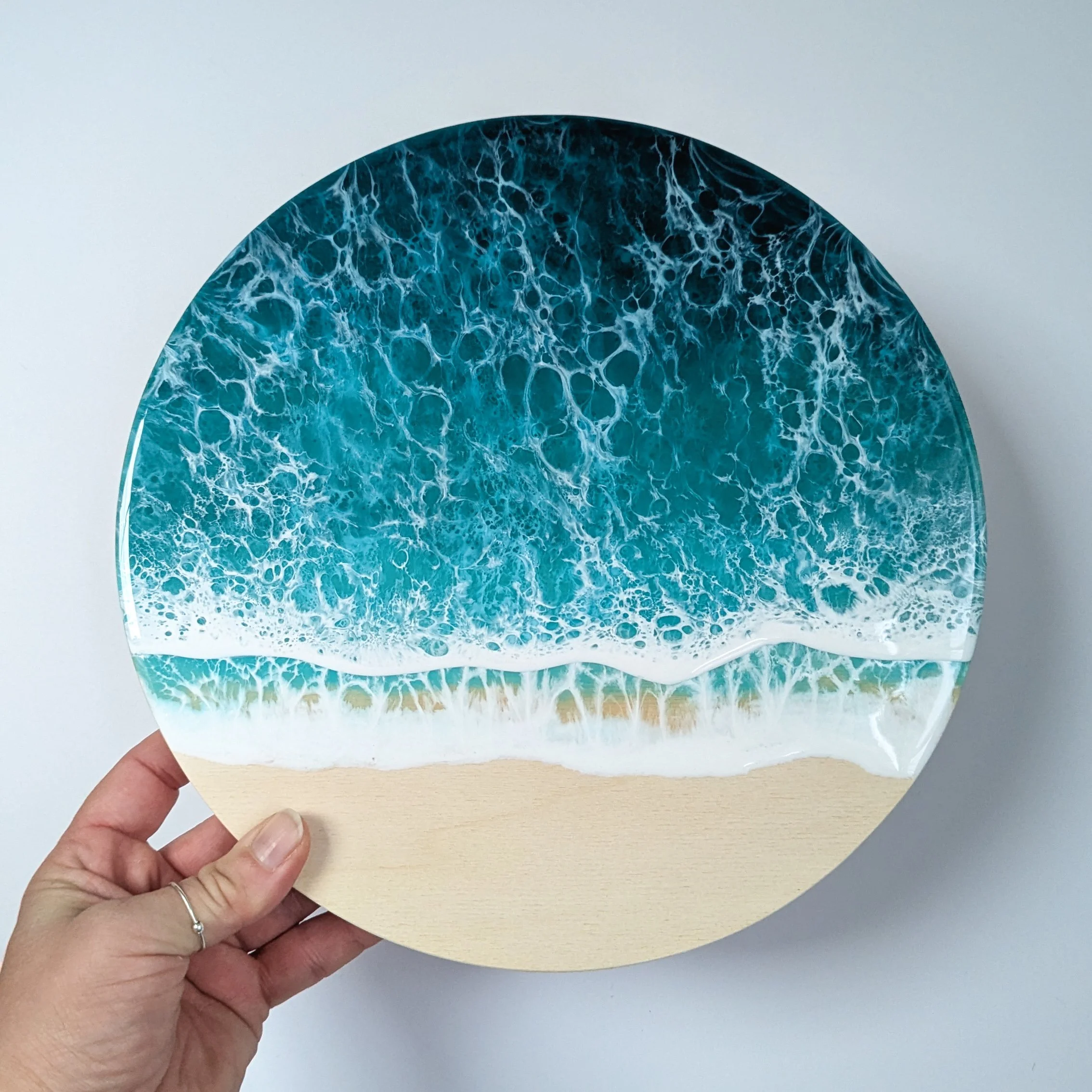 resin-art-circle-round-ocean-smaller-1.jpg