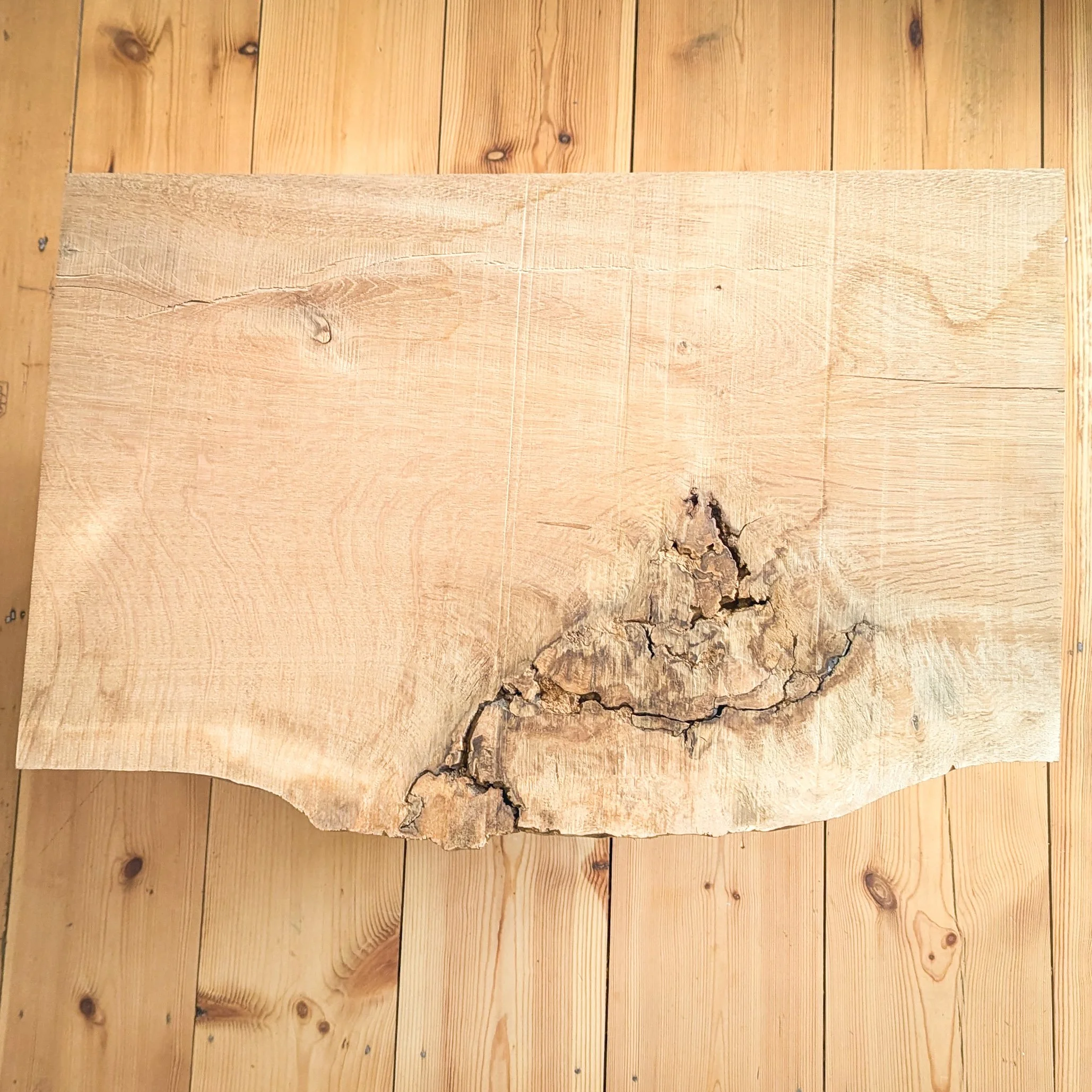 wood-waves-resin-commission-2 (2).jpg