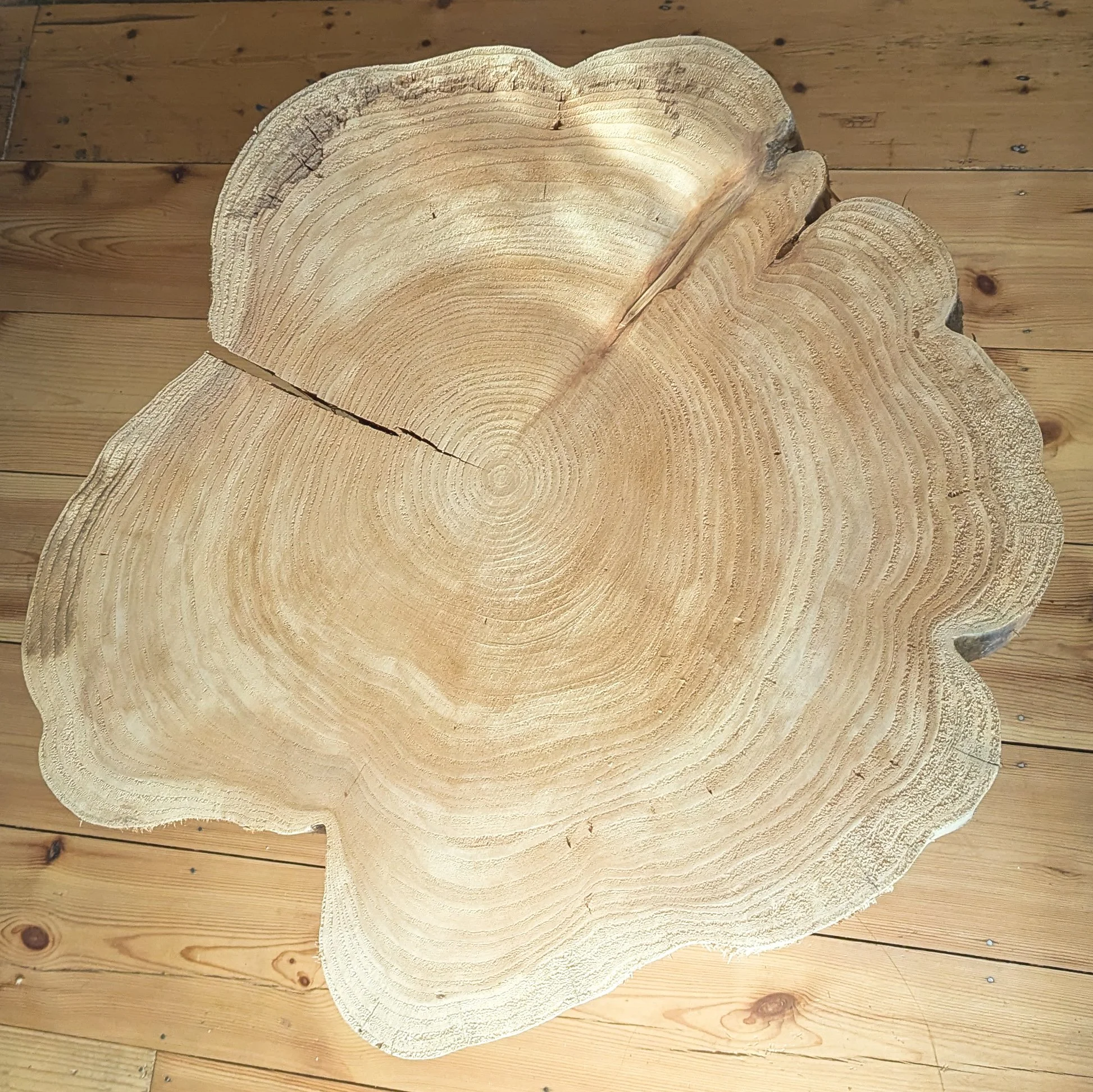 wood-waves-resin-commission-1 (1).jpg