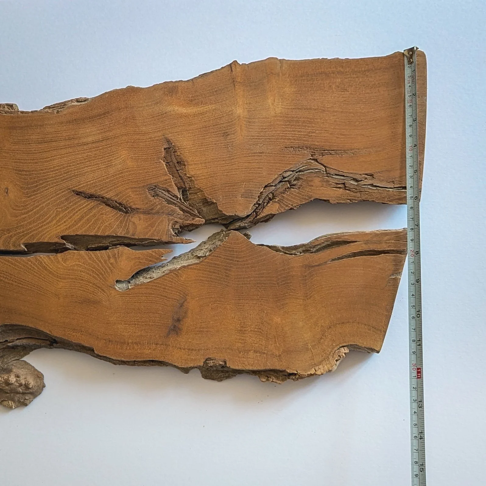 wood-waves-resin-commission-6 (7).jpg