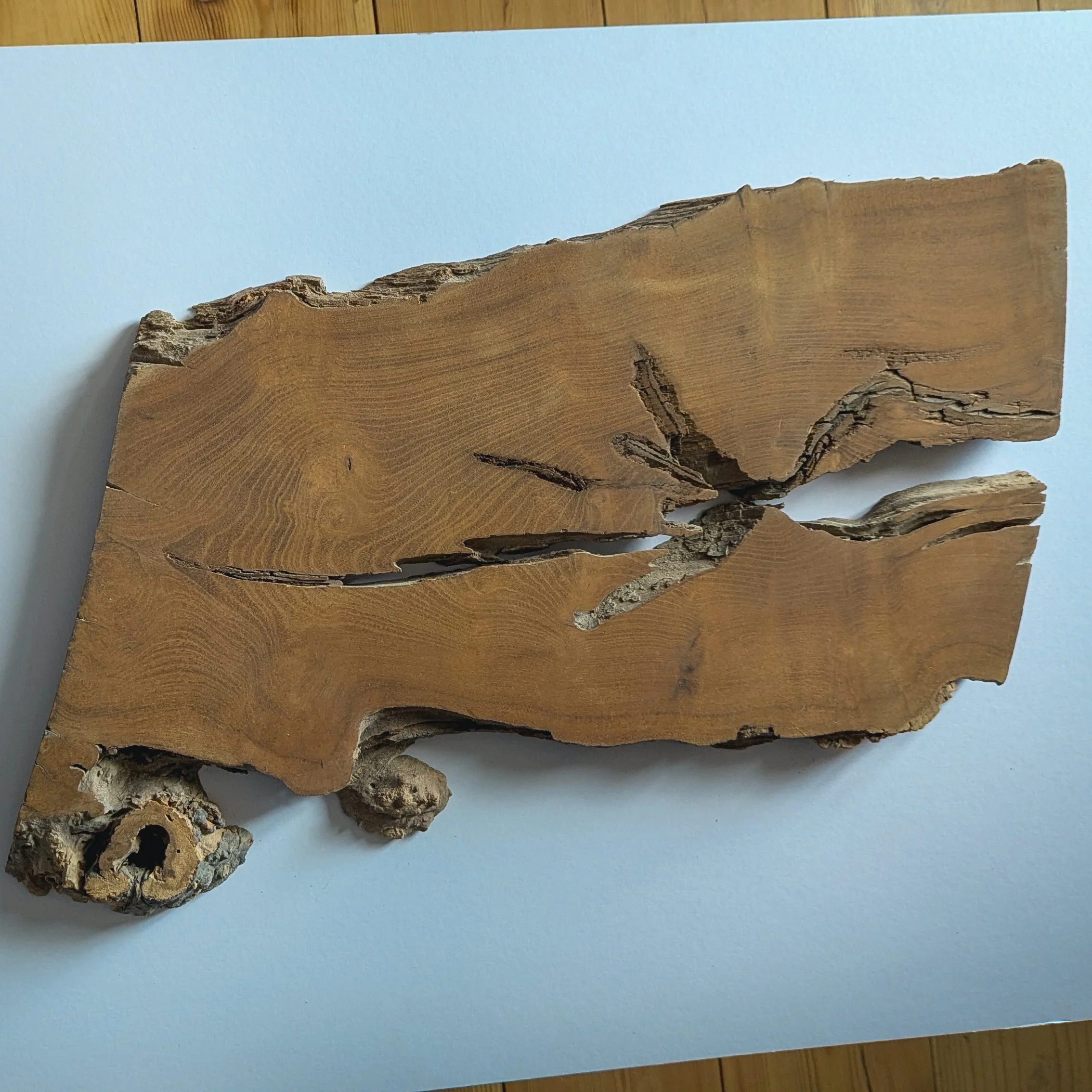 wood-waves-resin-commission-6 (4).jpg