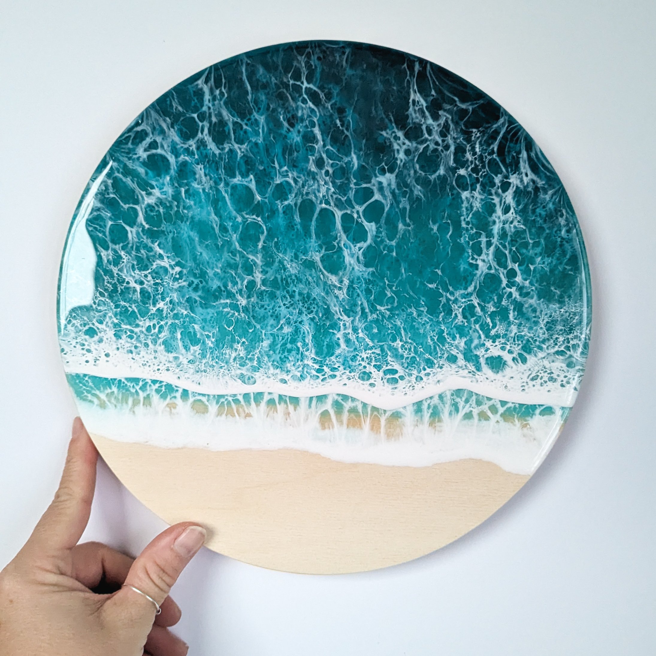 resin-art-circle-round-ocean-smaller-2.jpg