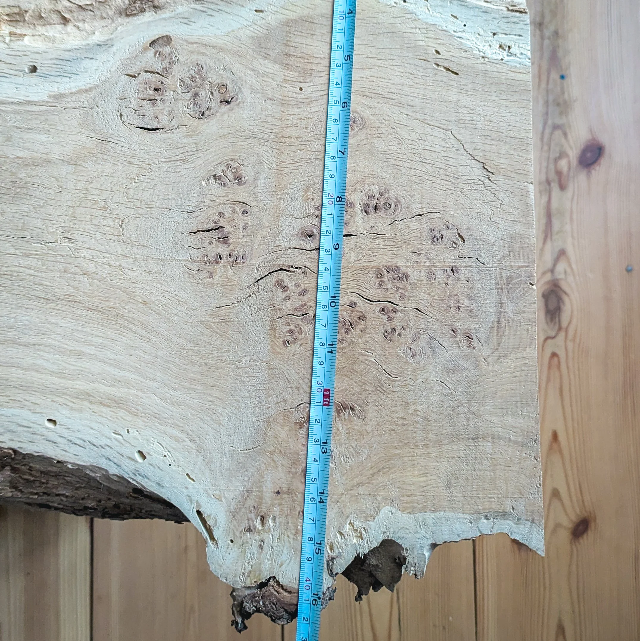 wood-waves-resin-commission-4 (7).jpg