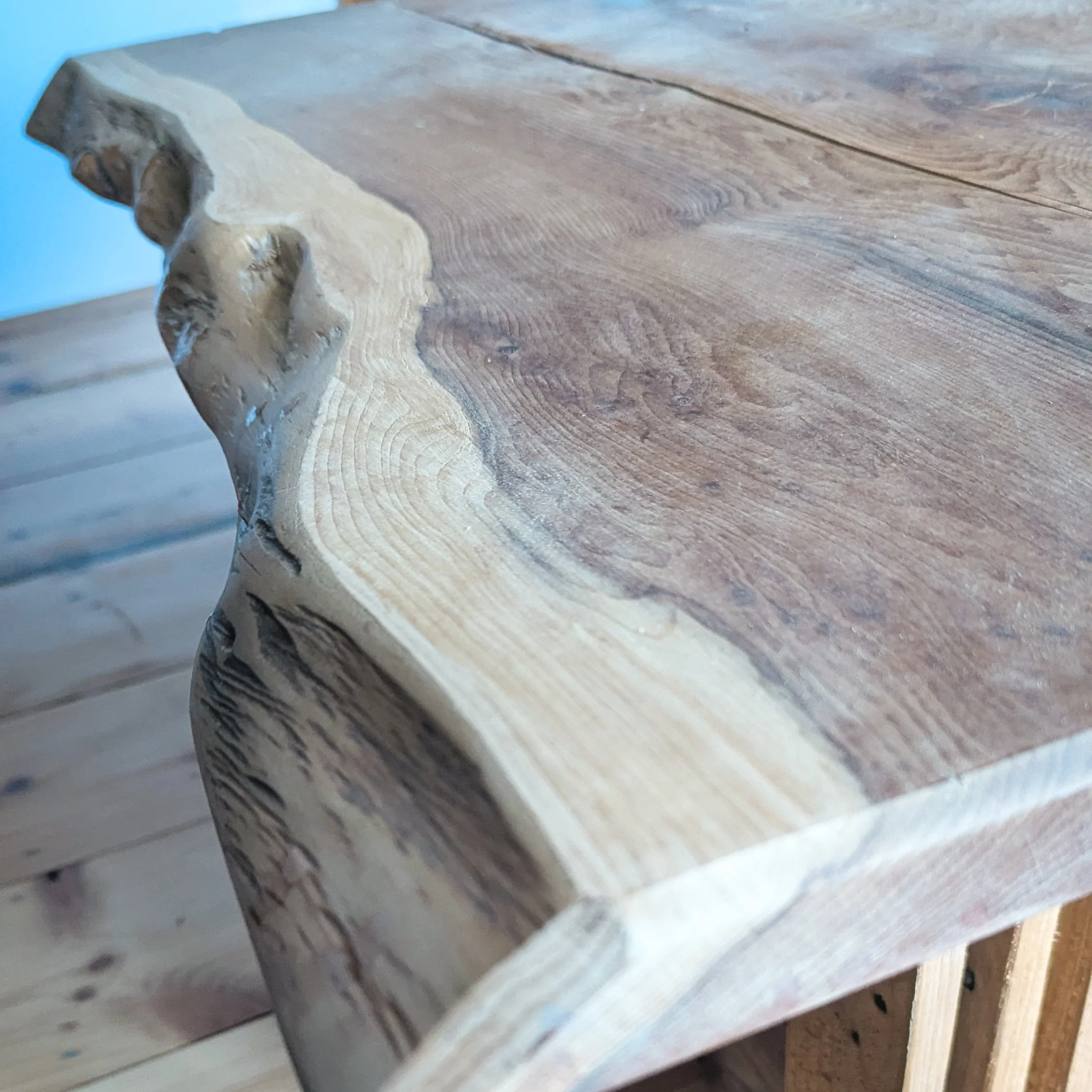 wood-waves-resin-commission-5 (8).jpg