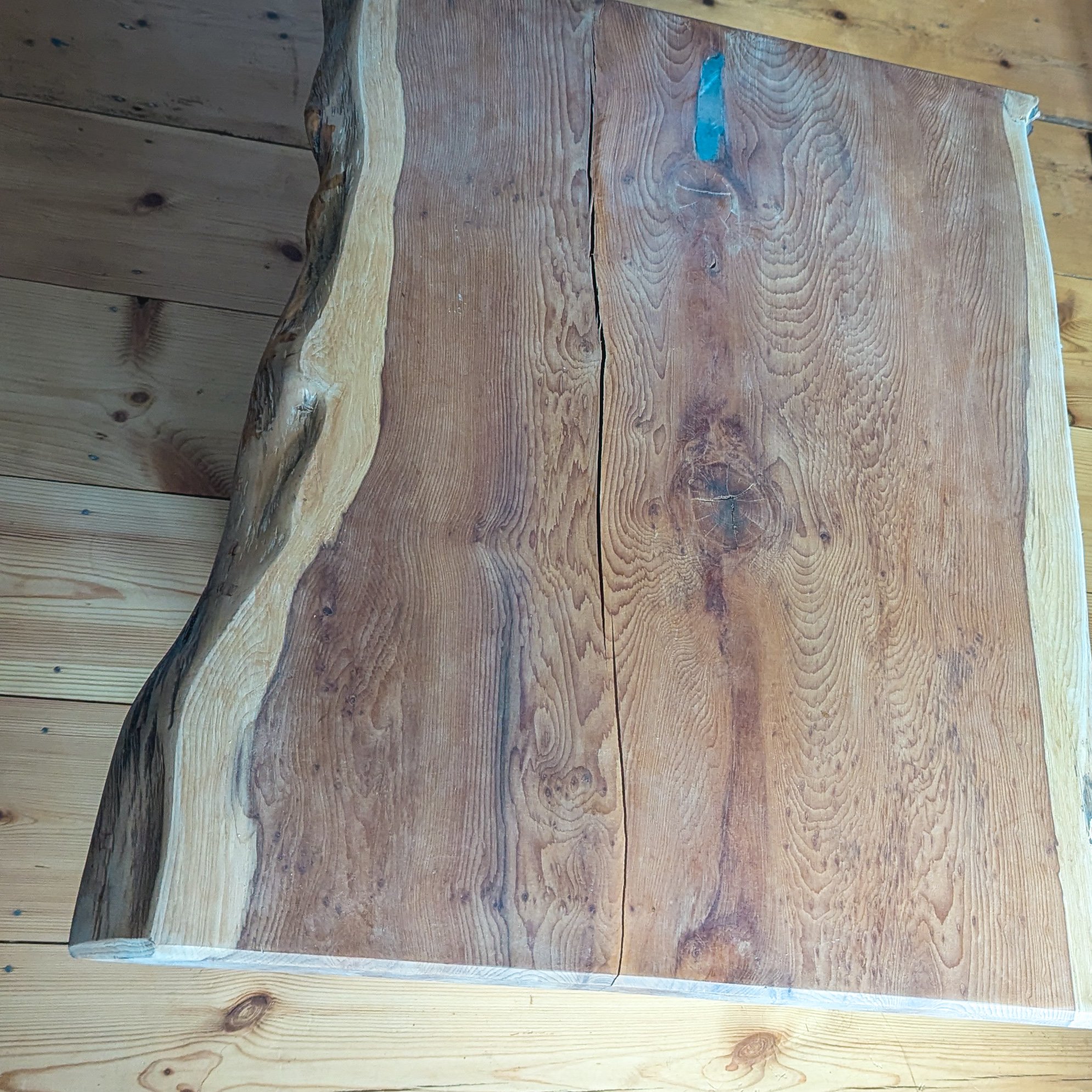 wood-waves-resin-commission-5 (6).jpg