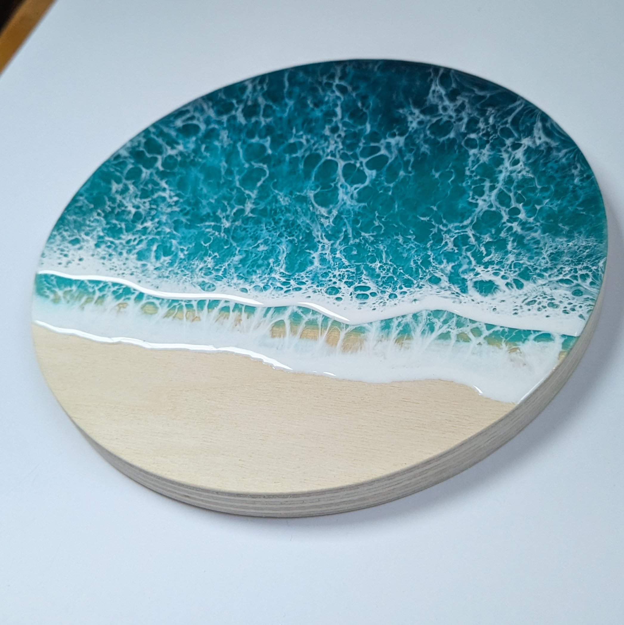 resin-art-circle-round-ocean-smaller-7.jpg