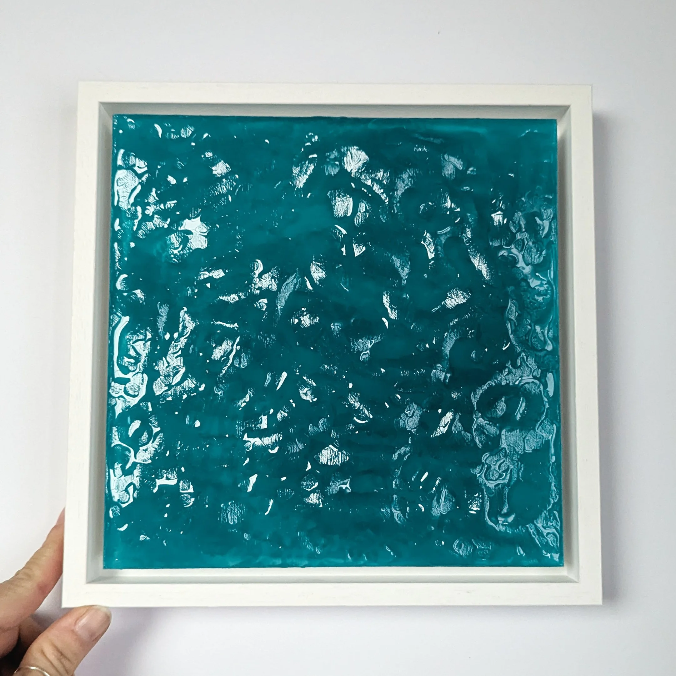 sculpted-water-resin-blue-ocean-square-mixed-finish-2.jpg